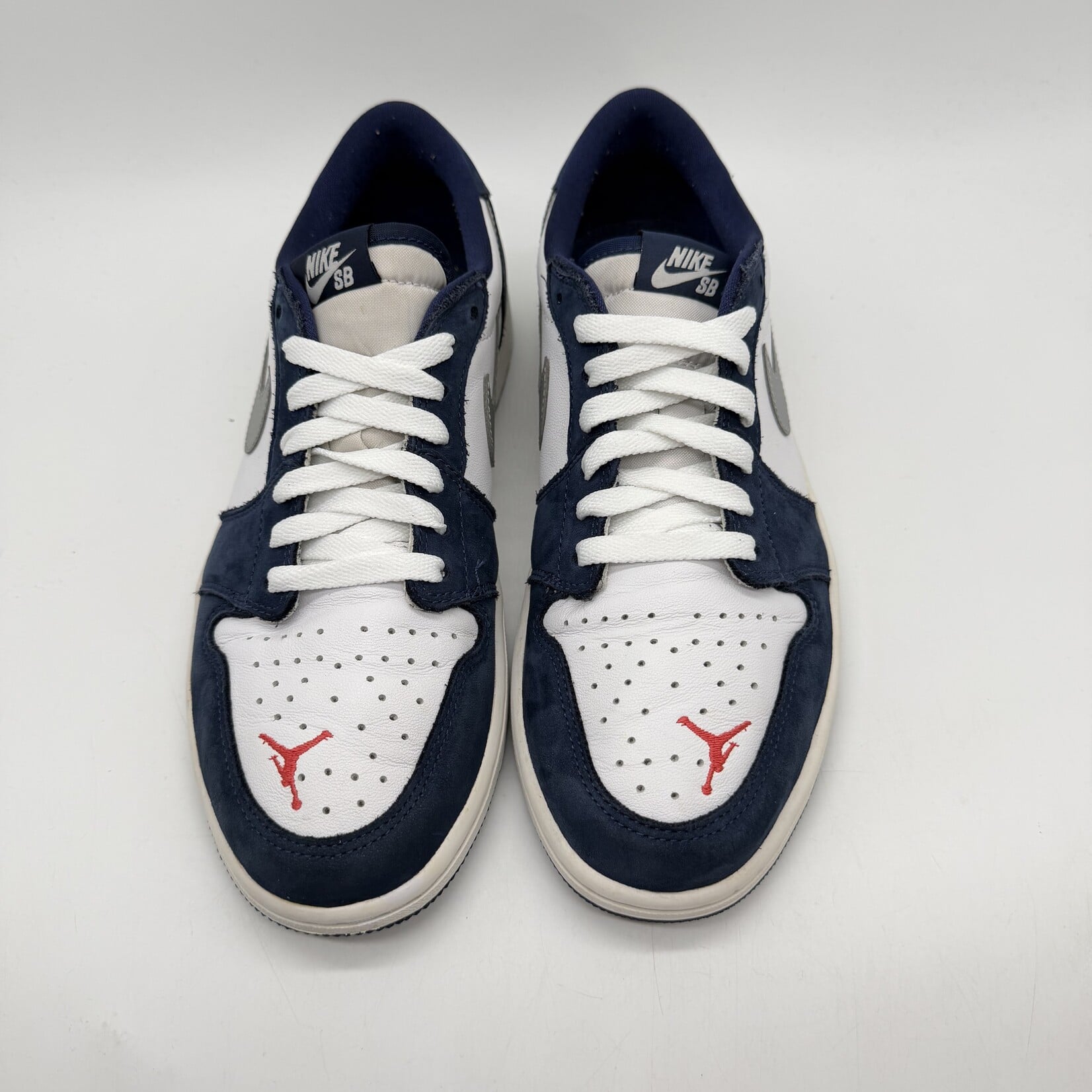 Jordan 1 Low SB Midnight Navy