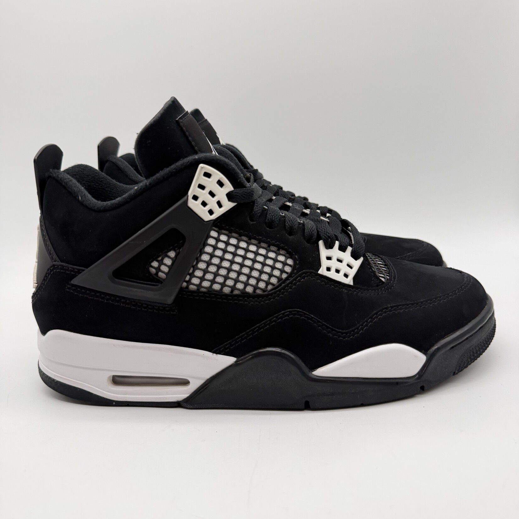 Jordan 4 Retro White Thunder