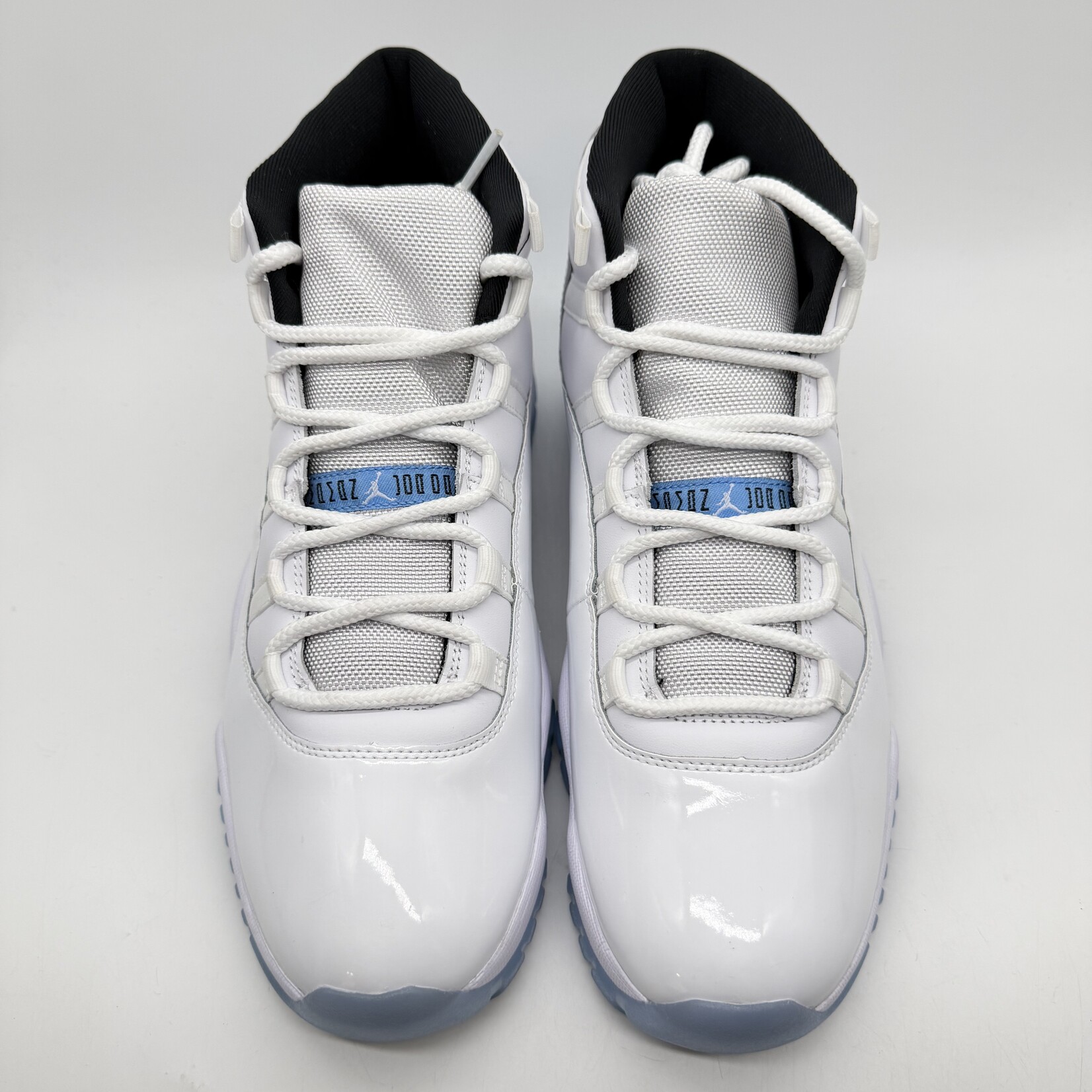 Jordan 11 Retro Legend Blue (2024)