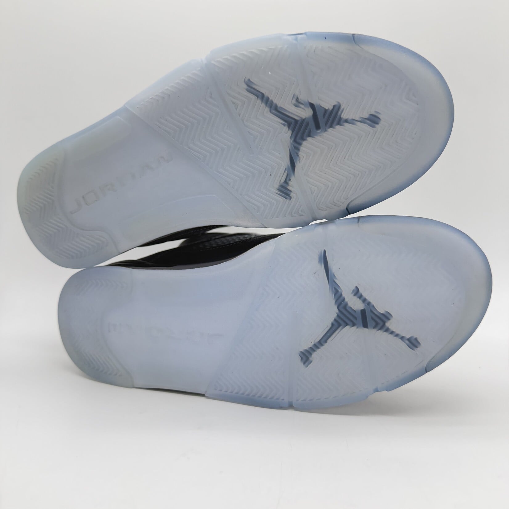 Jordan 5 Retro Wolf Grey (2026)