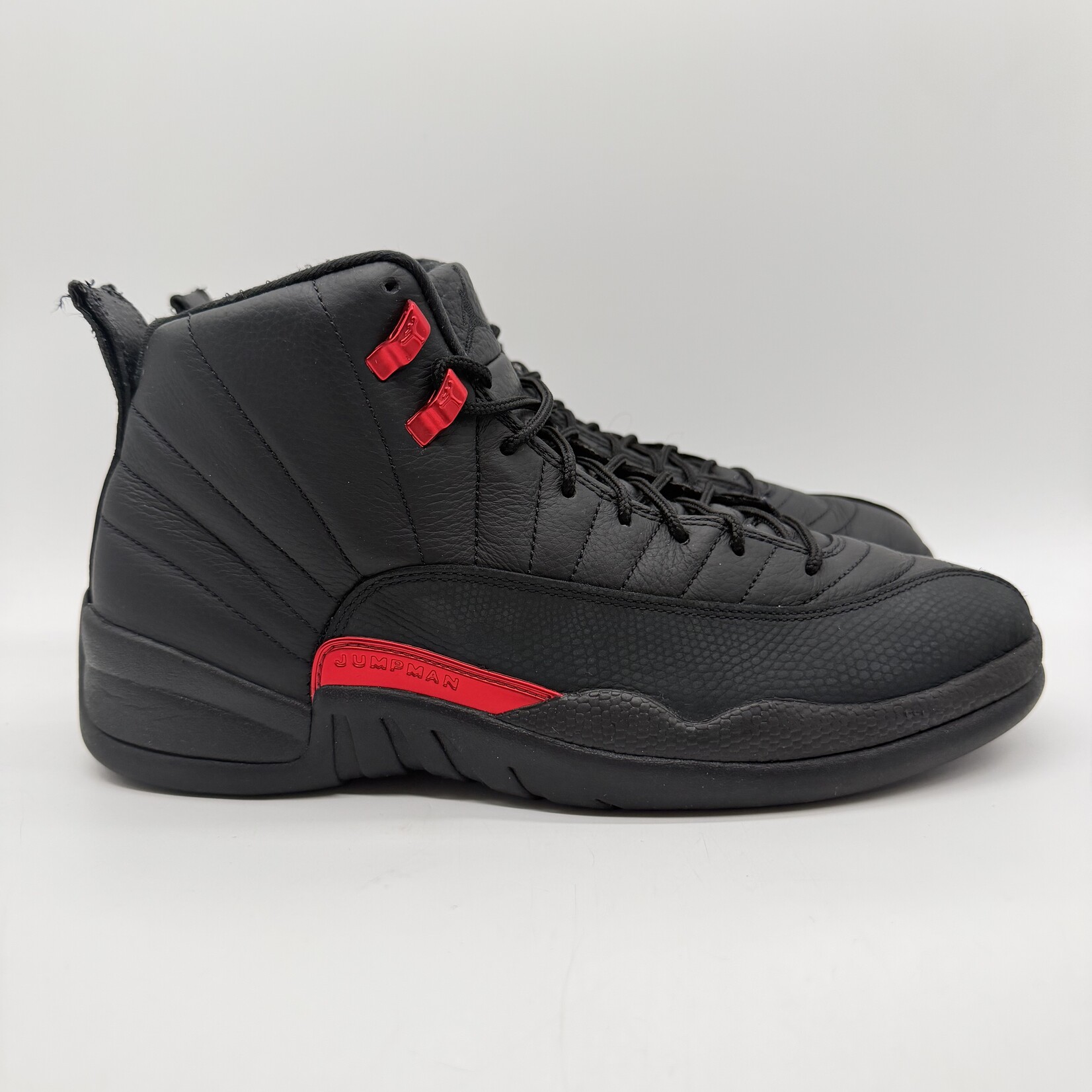 Jordan 12 Retro Bloodline