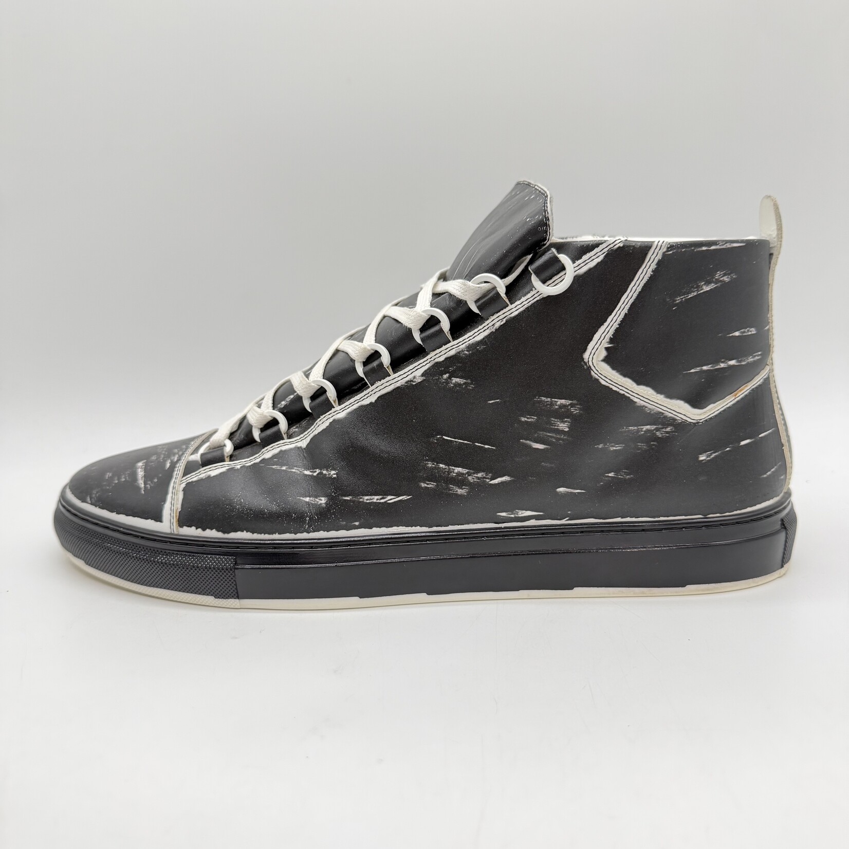 BALENCIAGA ARENA