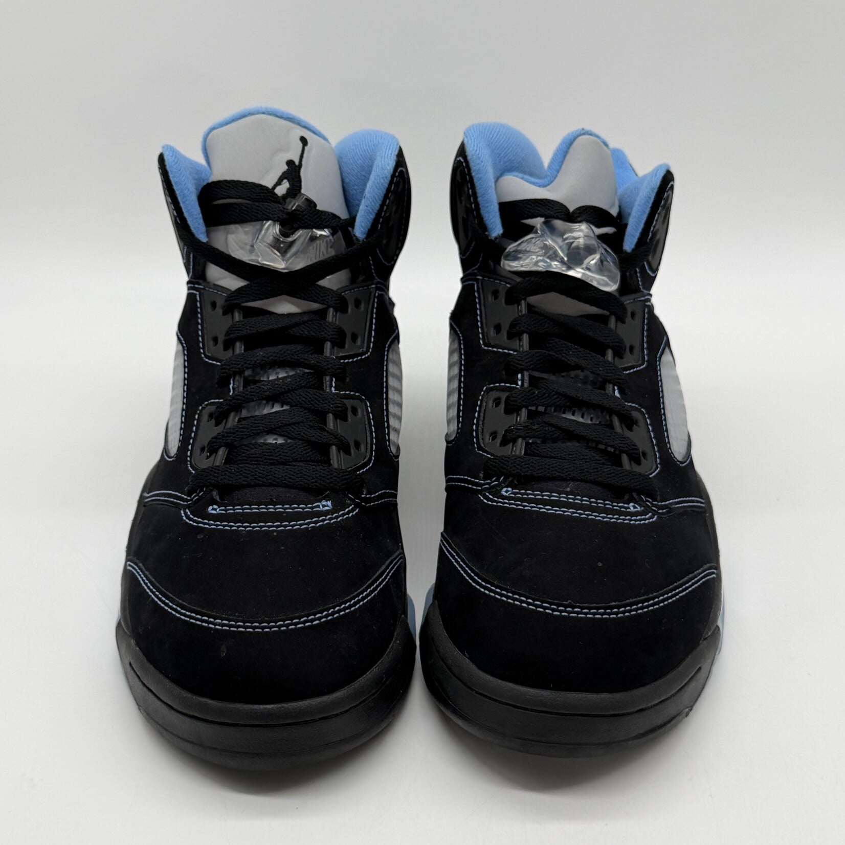 Jordan 5 Retro Black University Blue (2026)