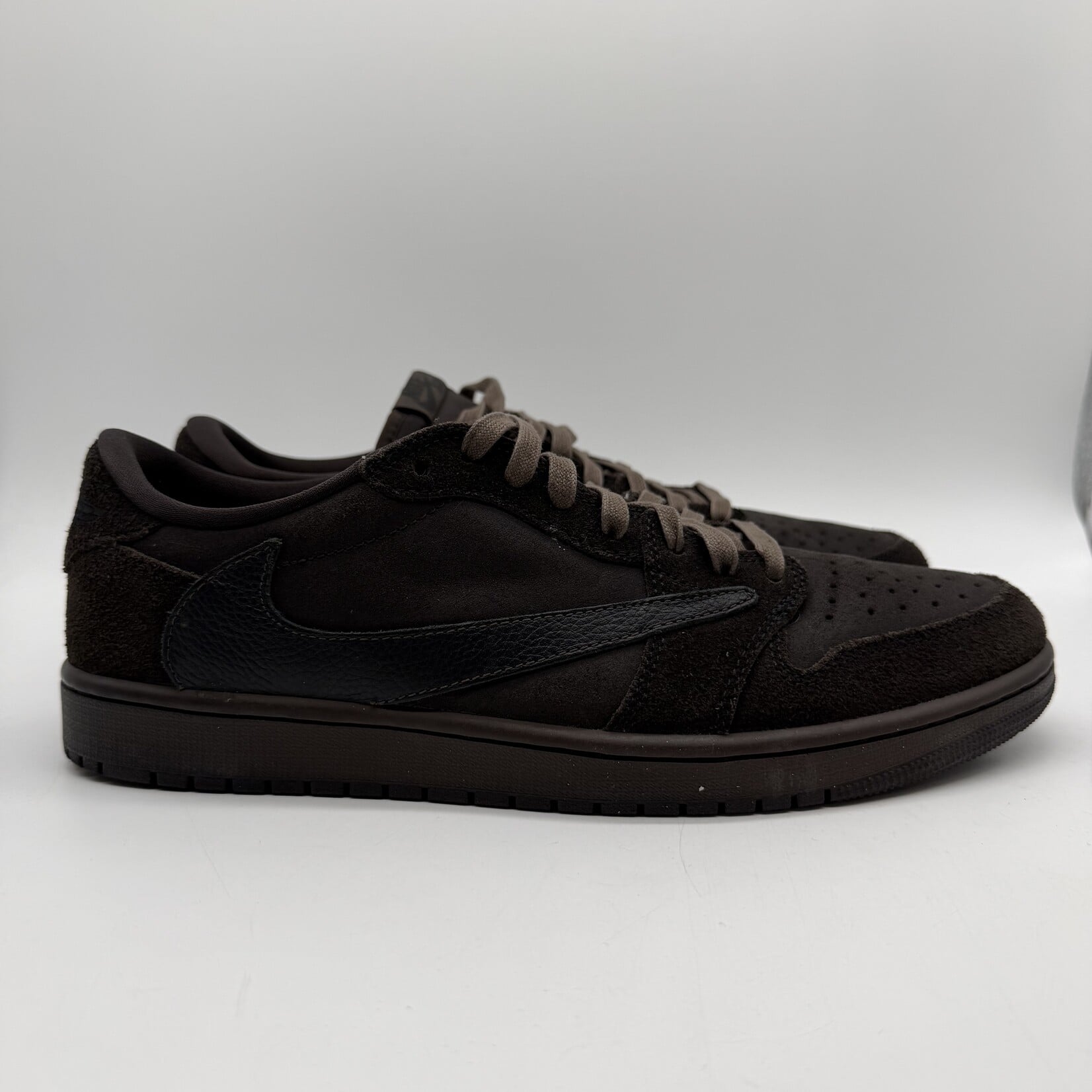 Jordan 1 Retro Low OG SP Travis Scott Velvet Brown