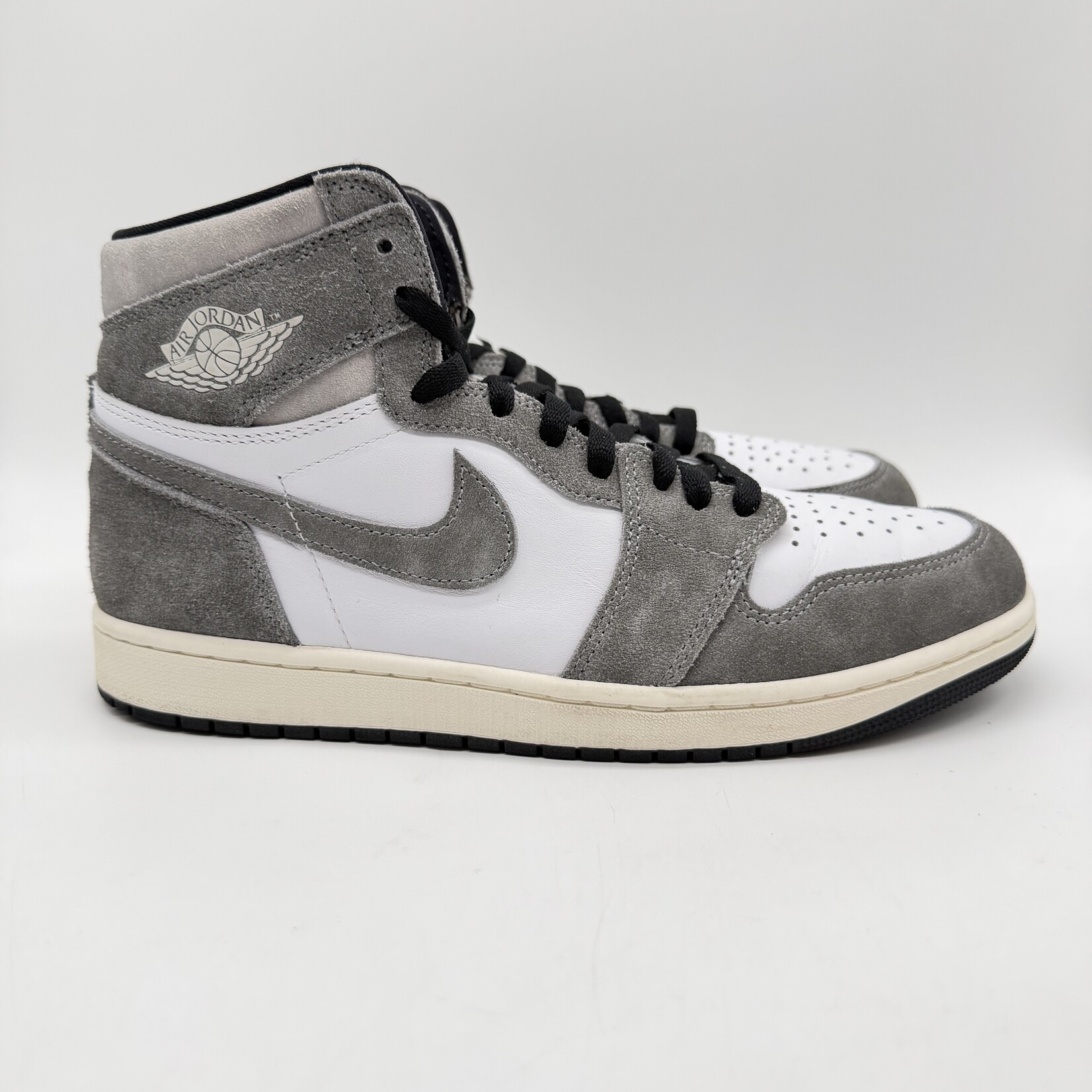 Jordan 1 Retro High OG Washed Black