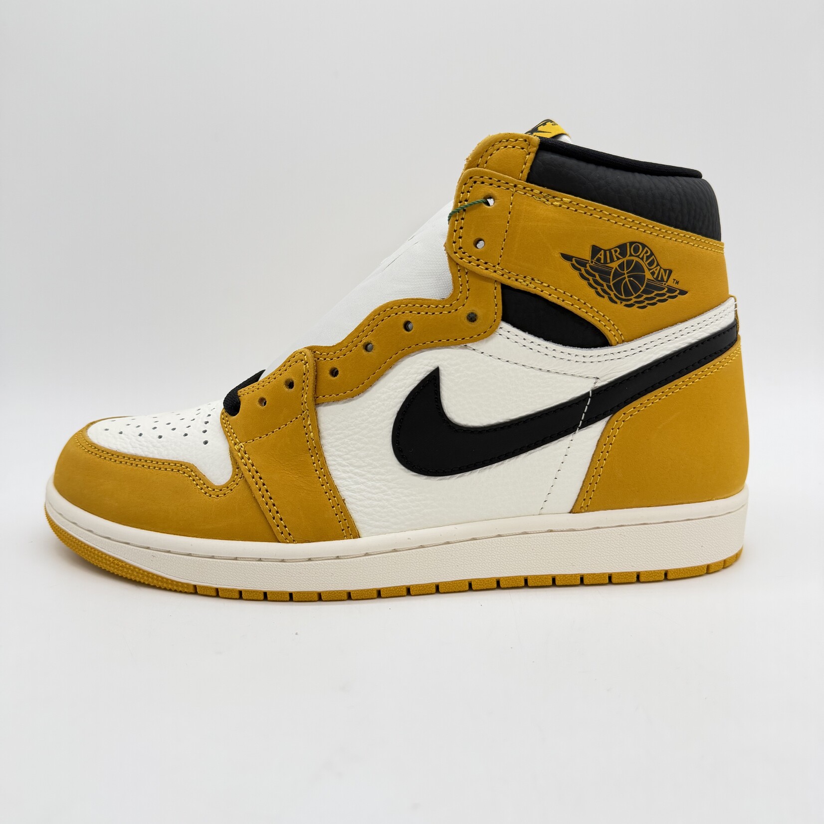 Jordan 1 Retro High OG Yellow Ochre