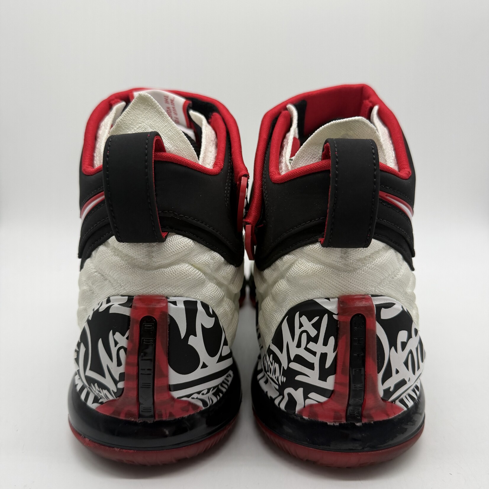 Nike LeBron 17 Graffiti