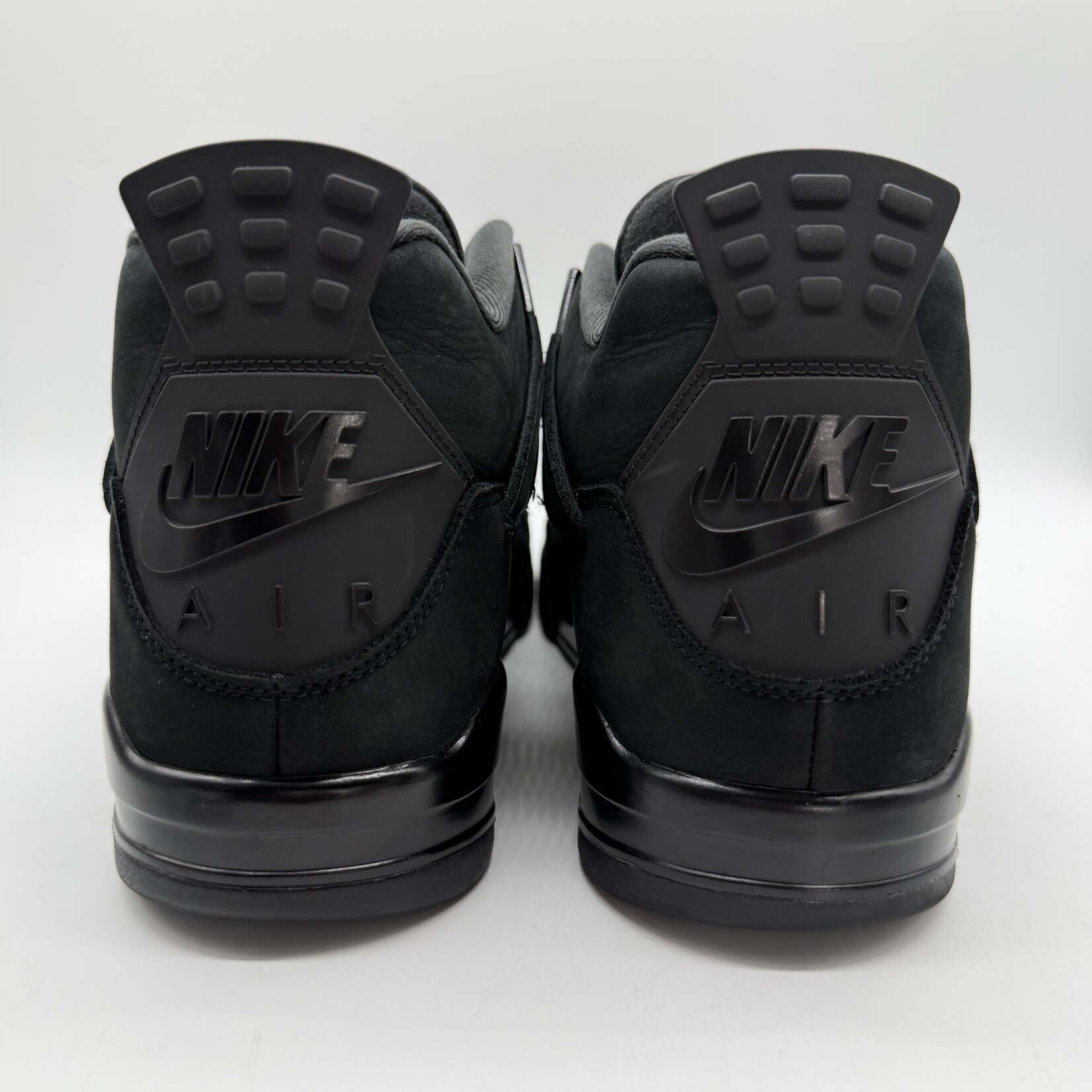 Jordan 4 Retro Black Cat (2025)