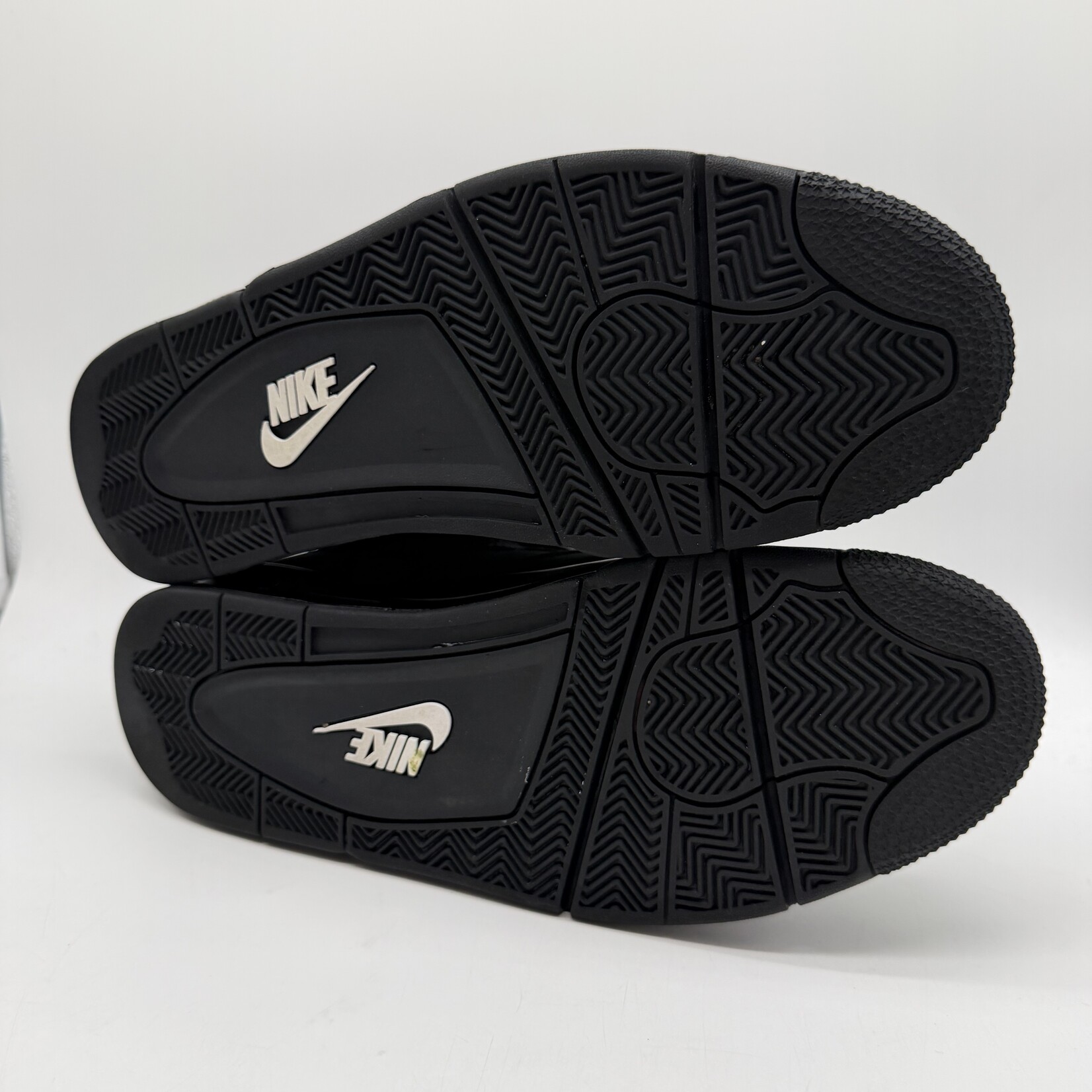 Jordan 4 Retro Black Cat (2025)