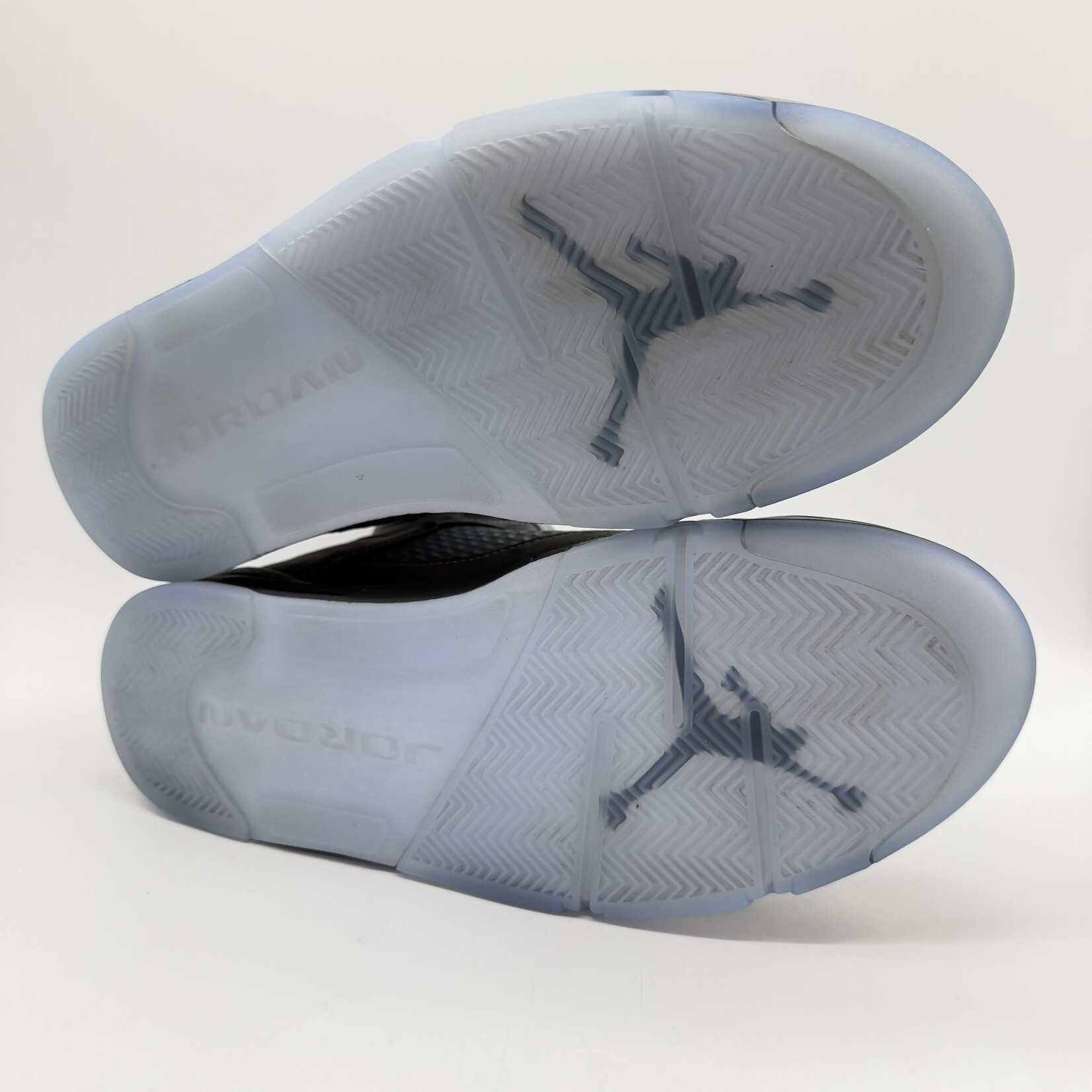 Jordan 5 Retro Wolf Grey (2026)