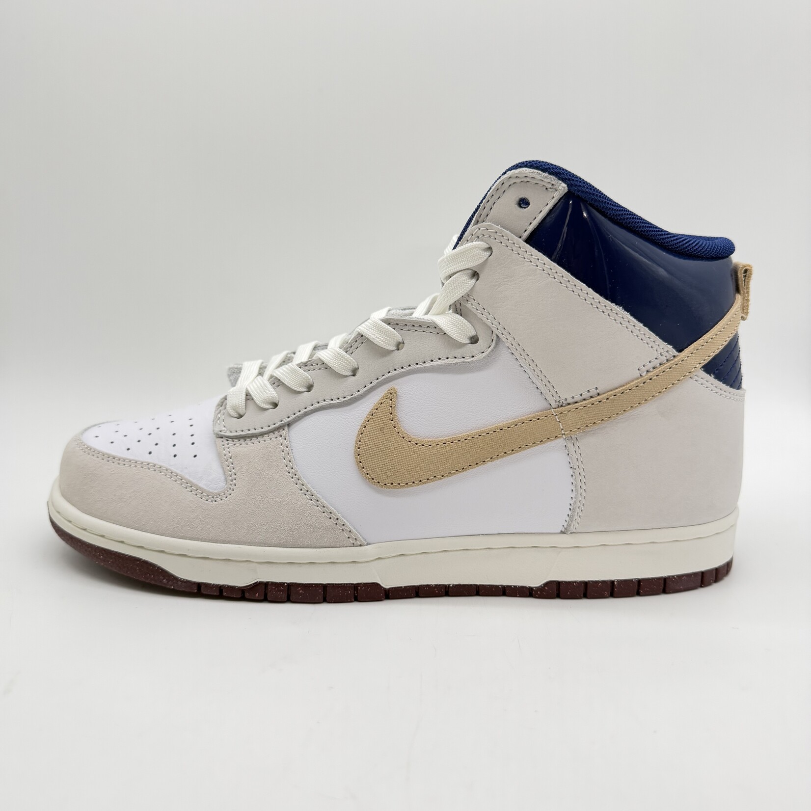 Nike SB Dunk High Pro Beyond