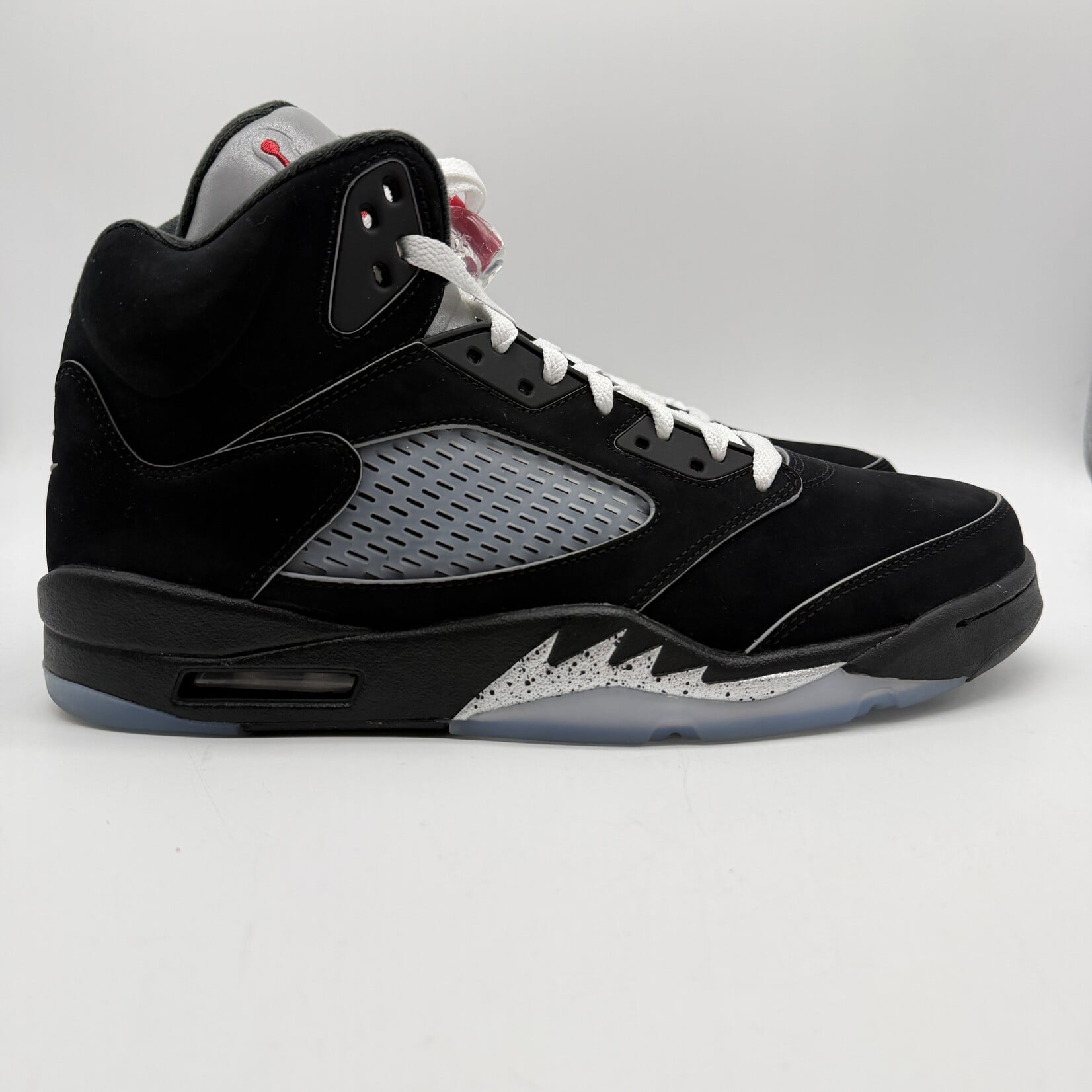 Jordan 5 Retro OG Black Metallic Reimagined
