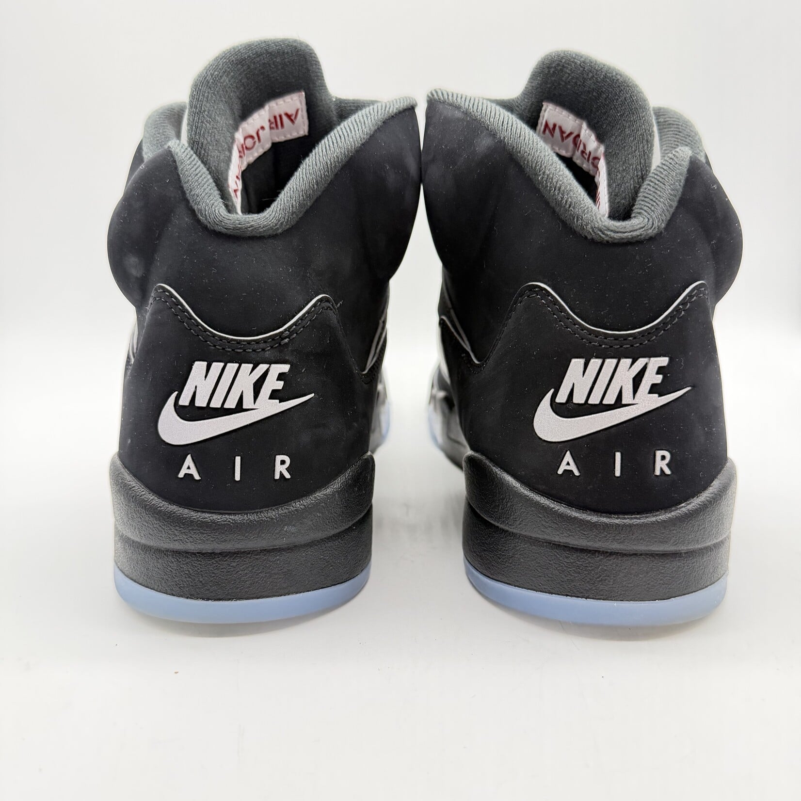 Jordan 5 Retro OG Black Metallic Reimagined