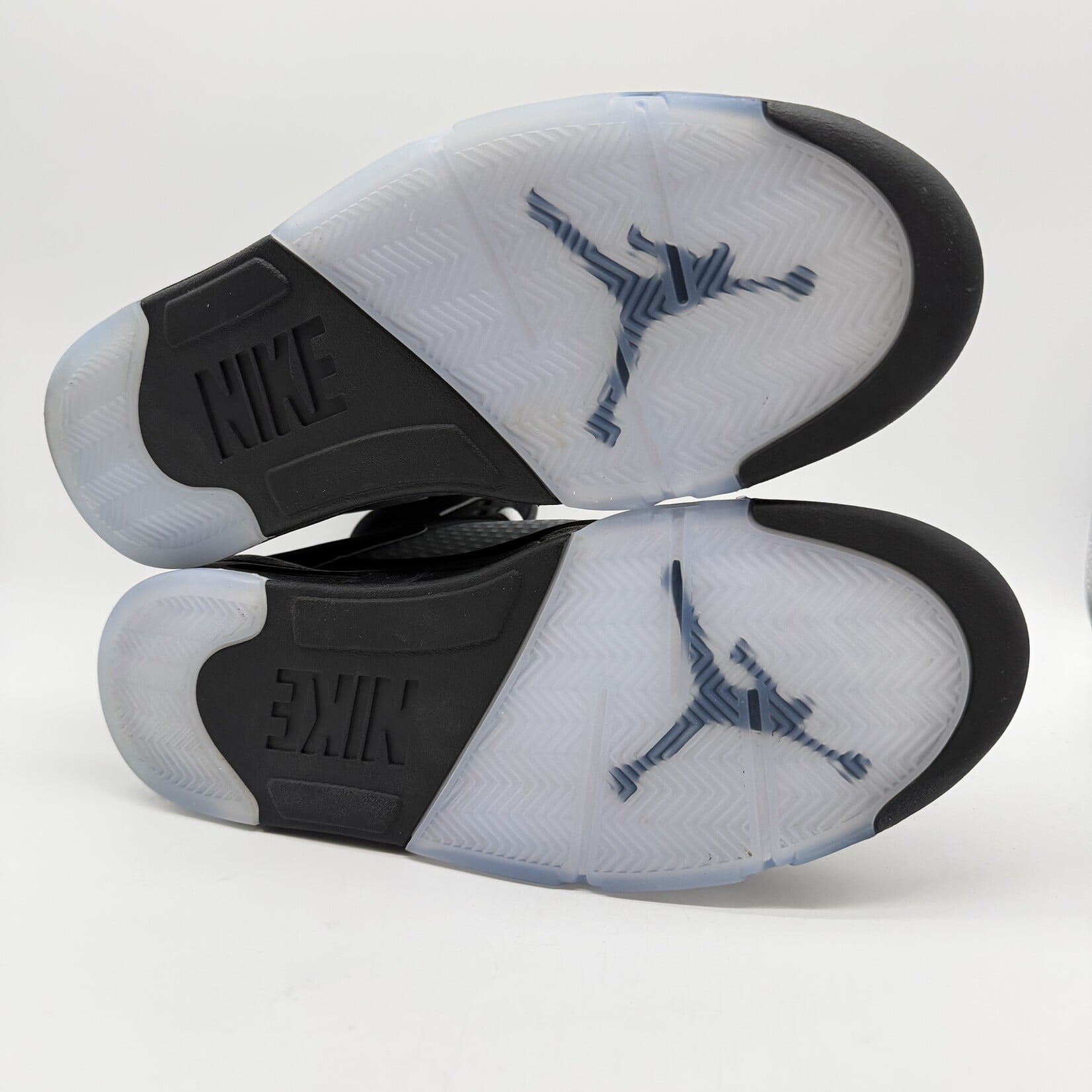 Jordan 5 Retro OG Black Metallic Reimagined