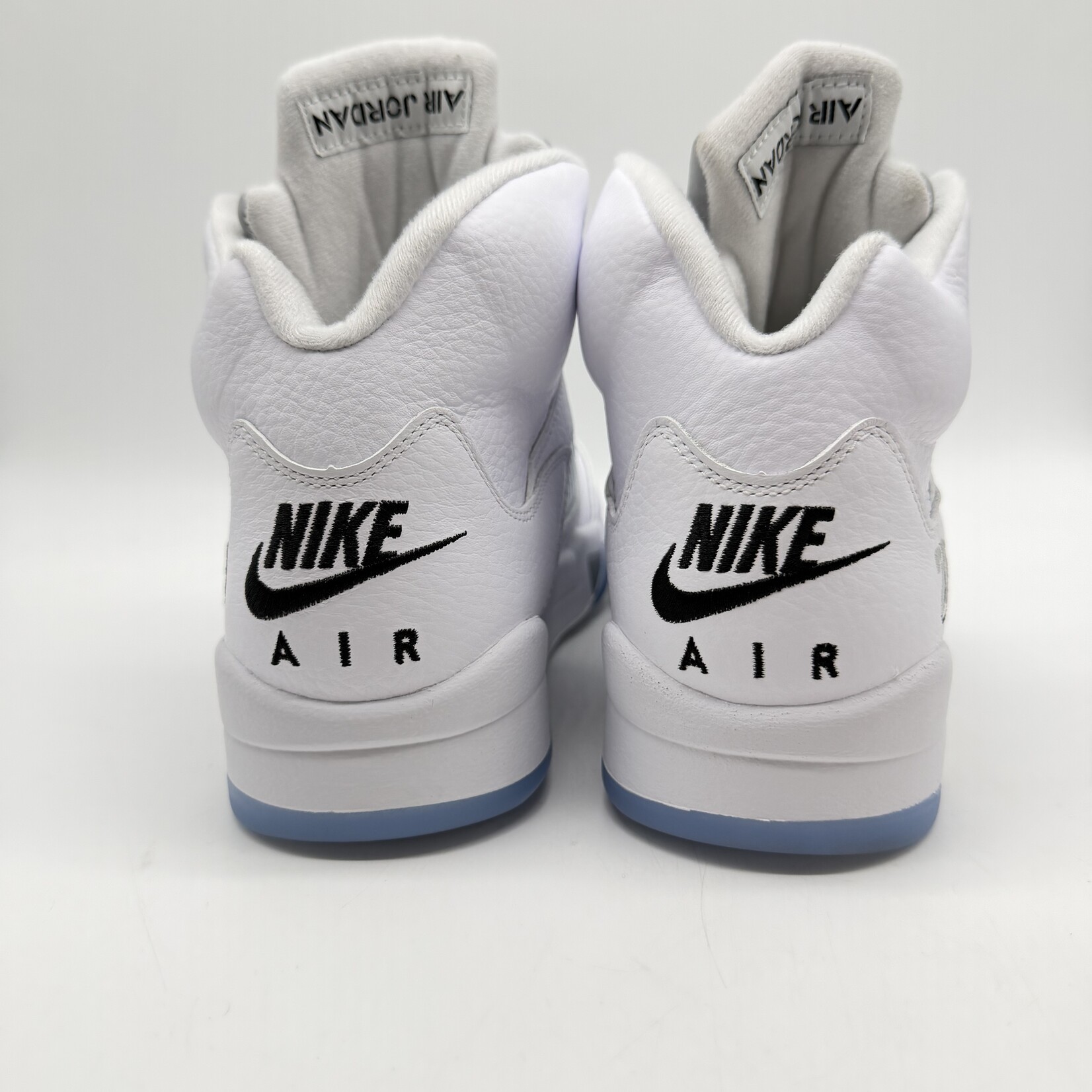 Jordan 5 Retro White Metallic (2026)