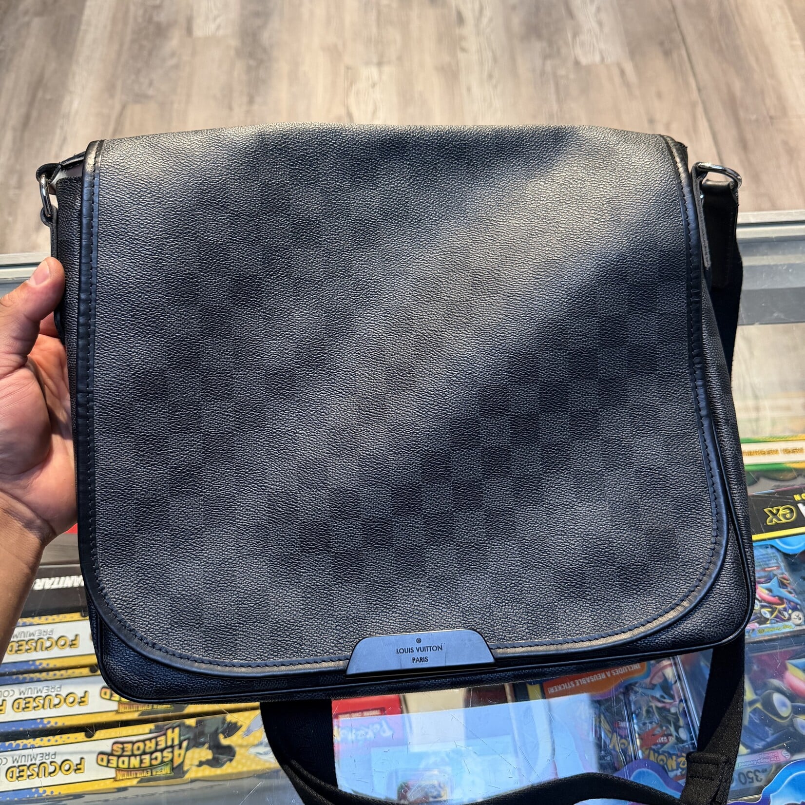 Louis Vuitton Daniel Damier Graphite GM Black