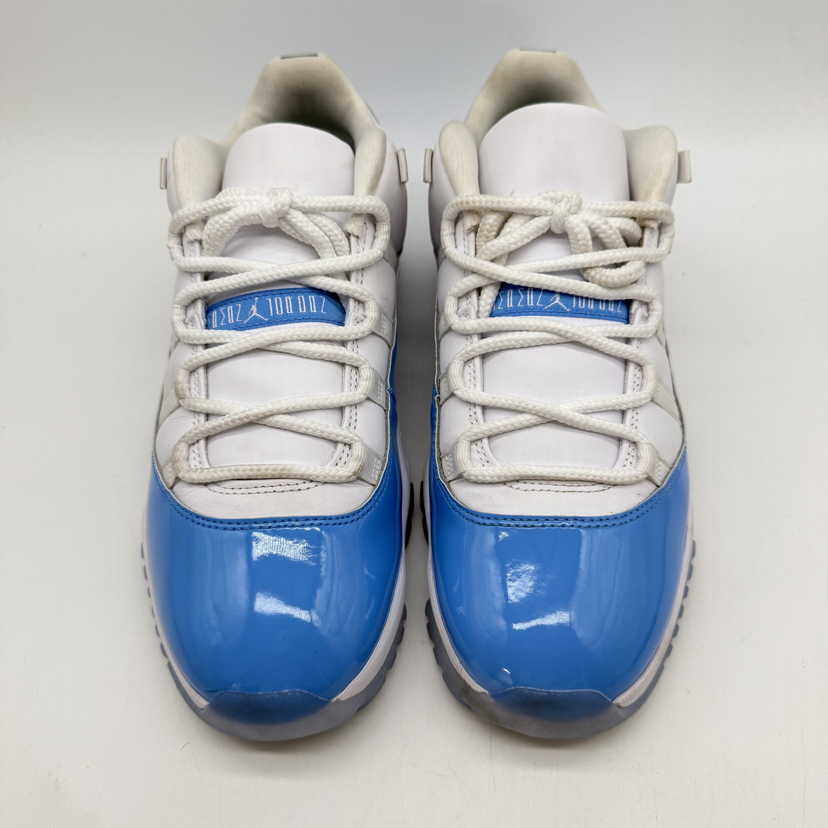 Jordan 11 Retro Low University Blue (2026)