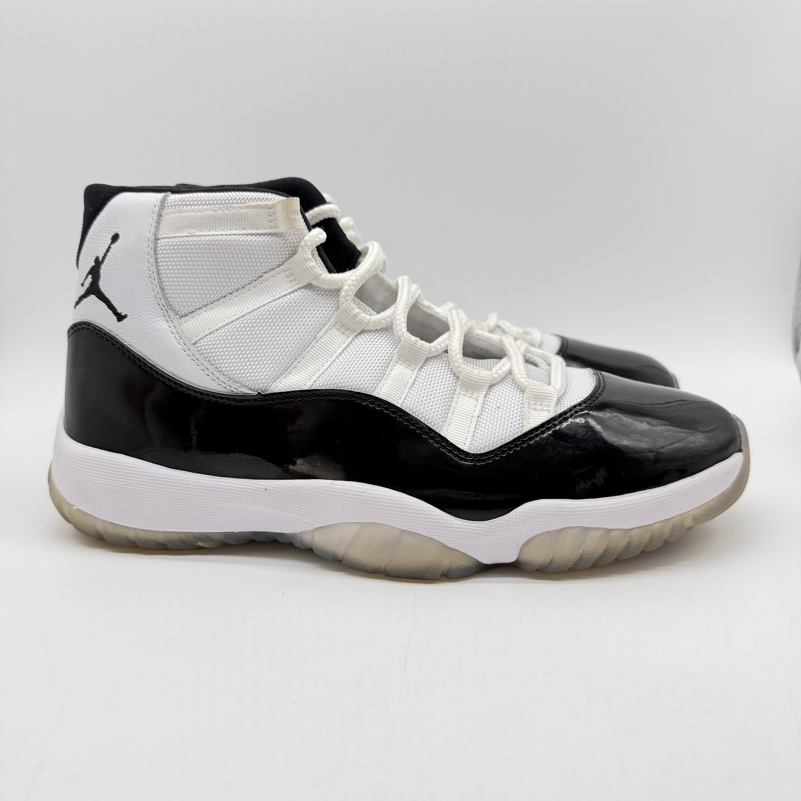 Jordan 11 Retro Concord (2018)
