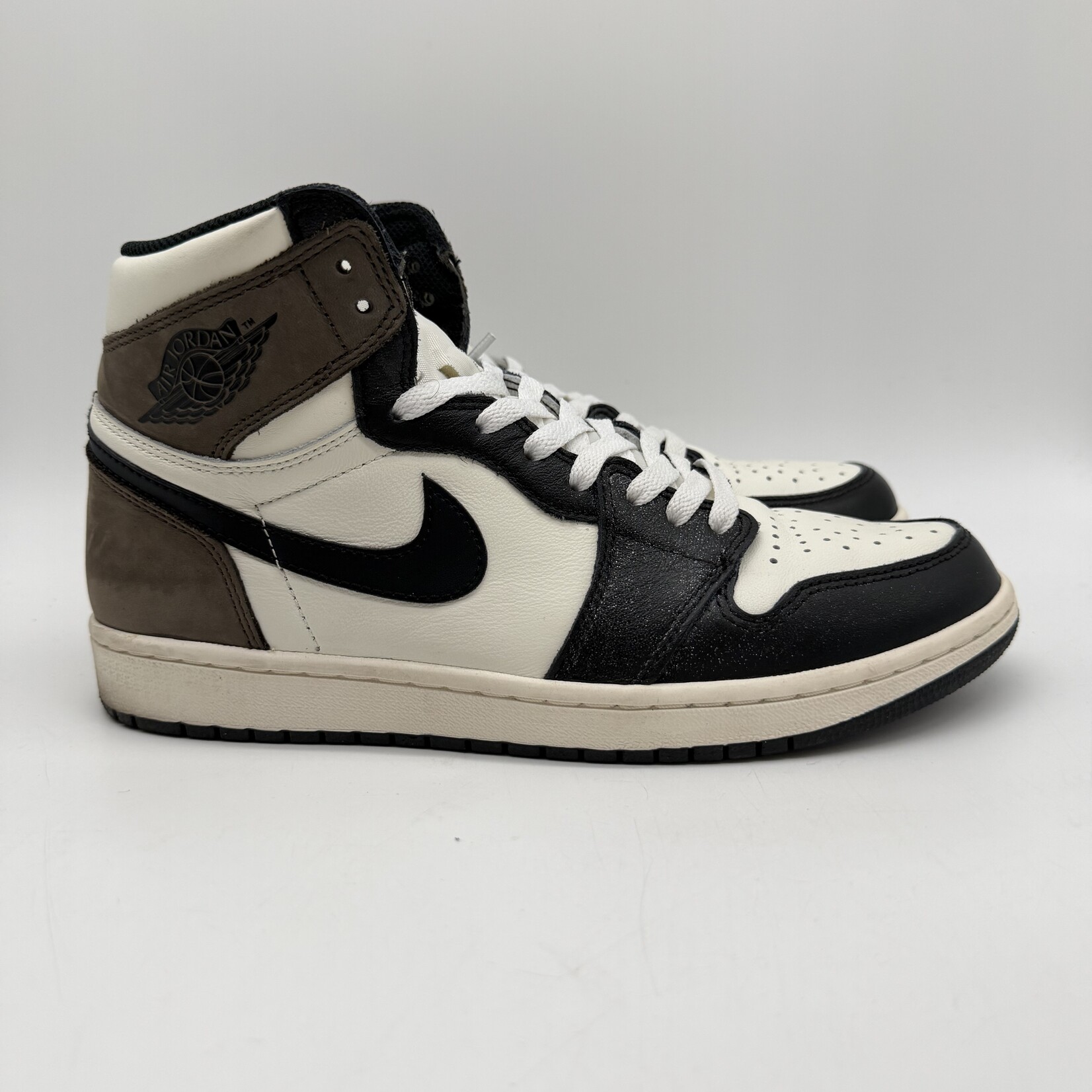Jordan 1 Retro High Dark Mocha