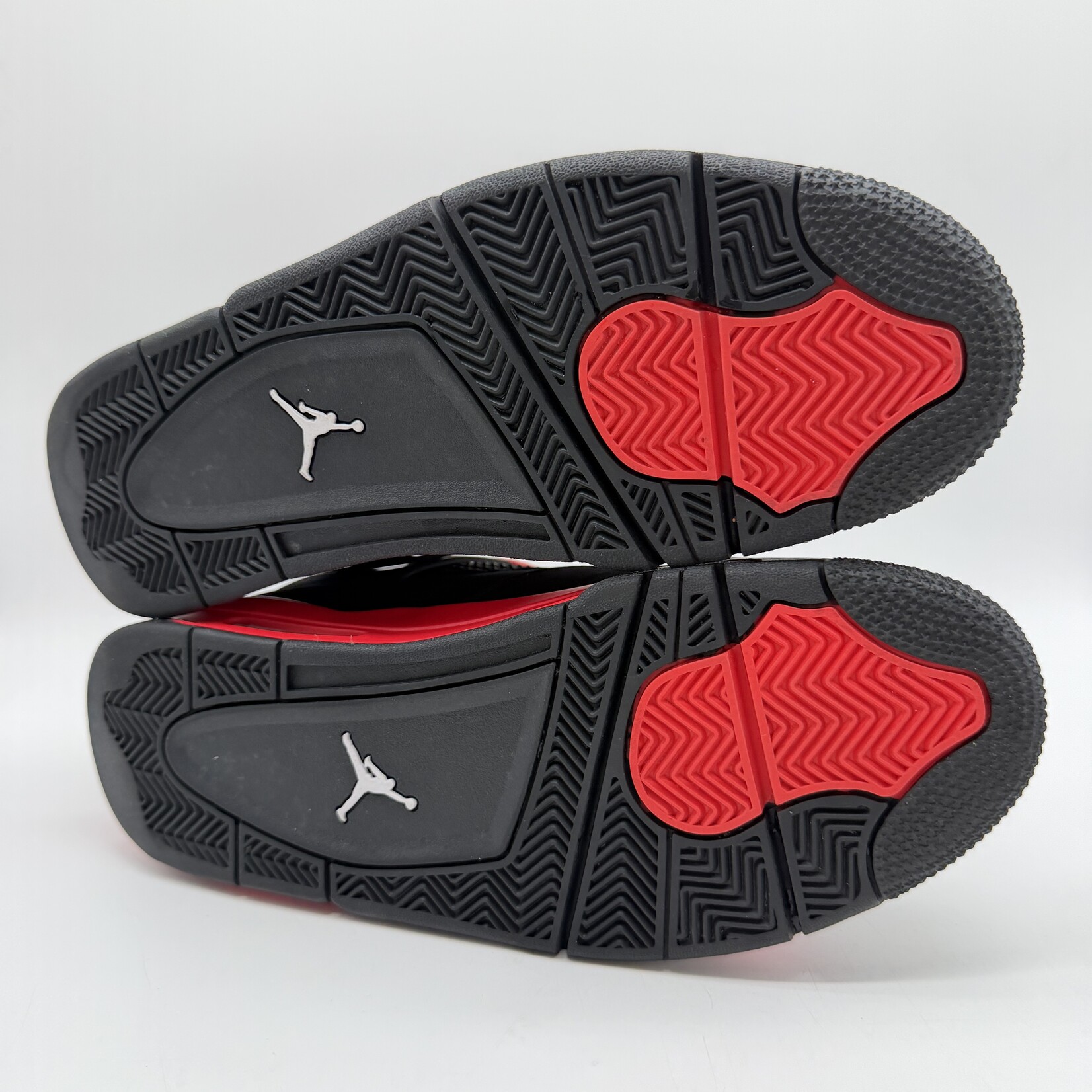 Jordan 4 Retro Red Thunder