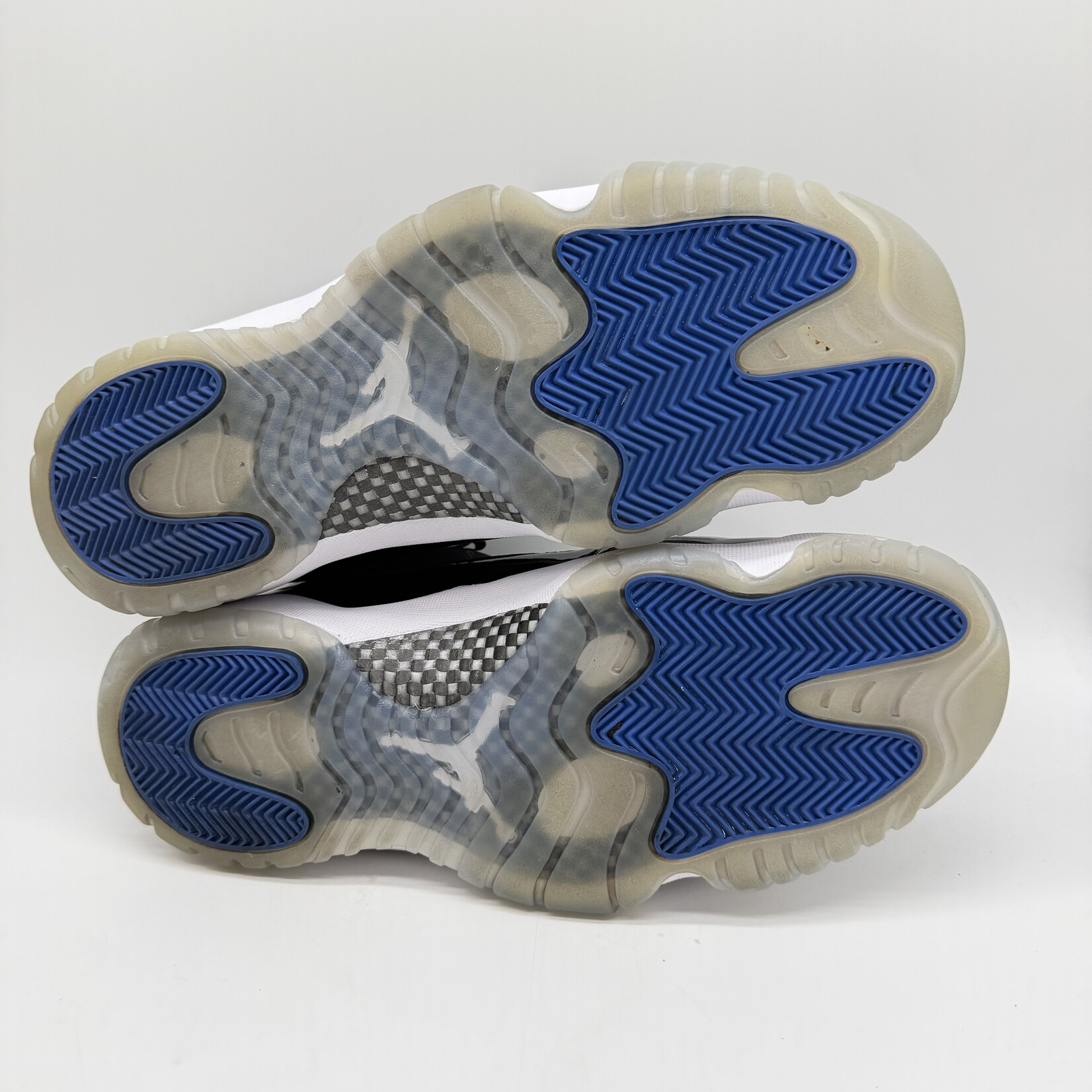 Jordan 11 Retro Low Space Jam