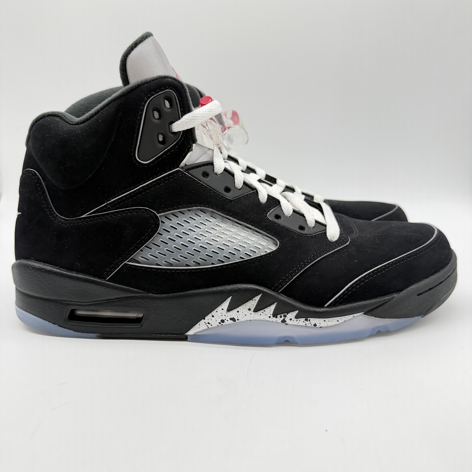 Jordan 5 Retro OG Black Metallic Reimagined