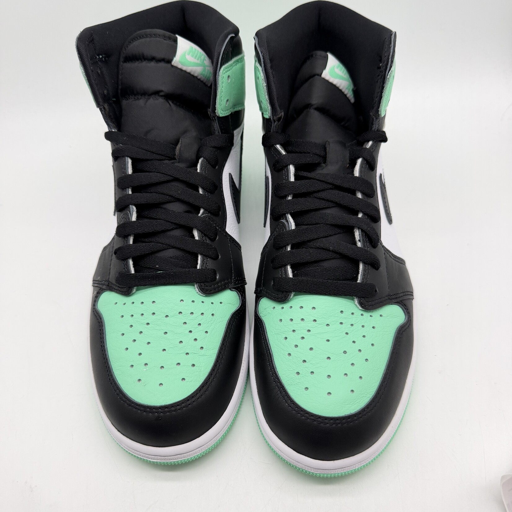 Jordan 1 Retro High OG Green Glow