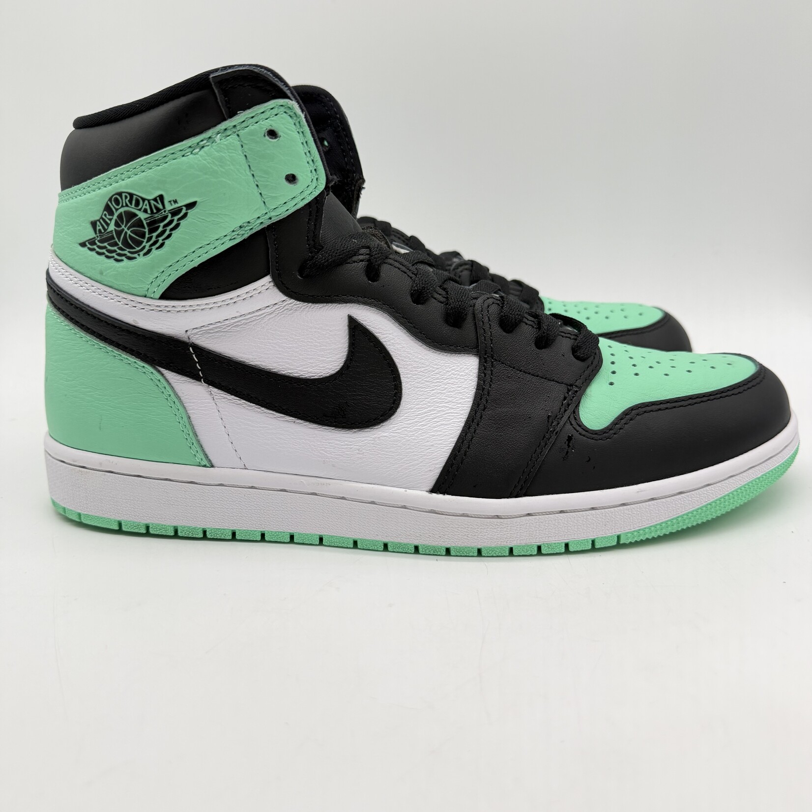 Jordan 1 Retro High OG Green Glow