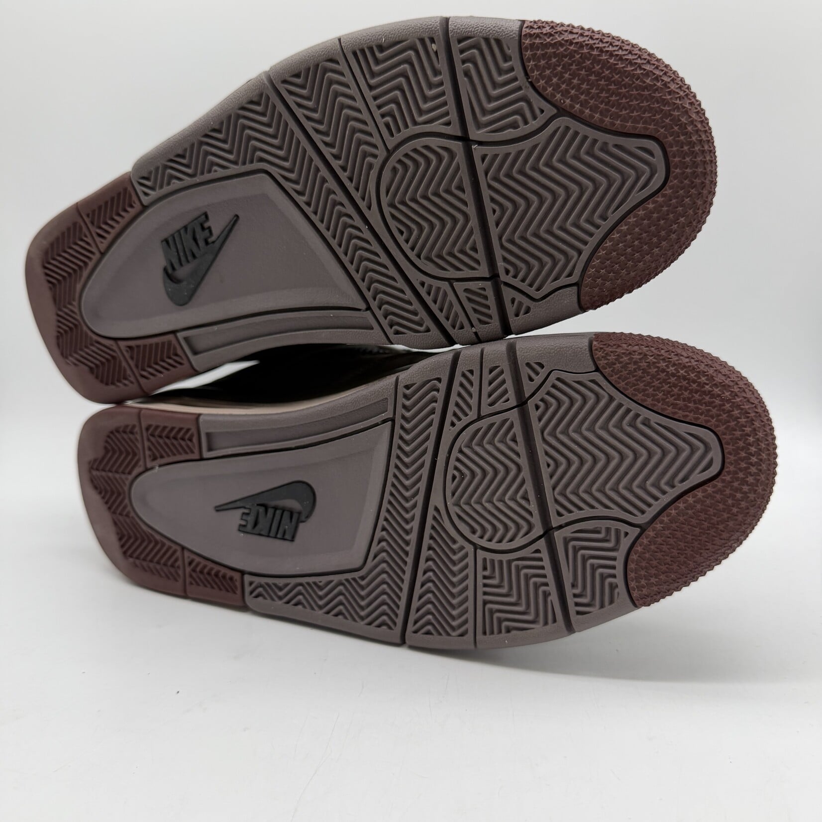 Jordan 4 Retro SP A Ma Maniére Dark Mocha