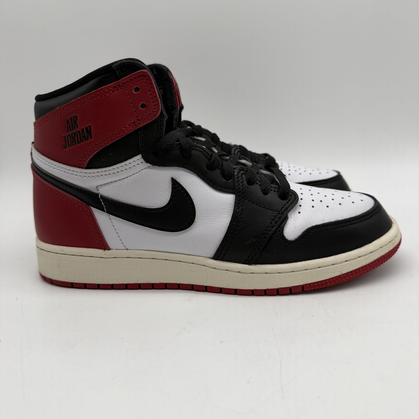 Jordan 1 Retro High OG Black Toe Reimagined (GS)