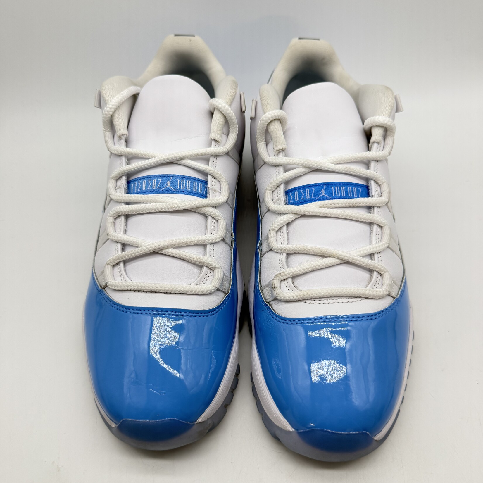 Jordan 11 Retro Low University Blue (2026)
