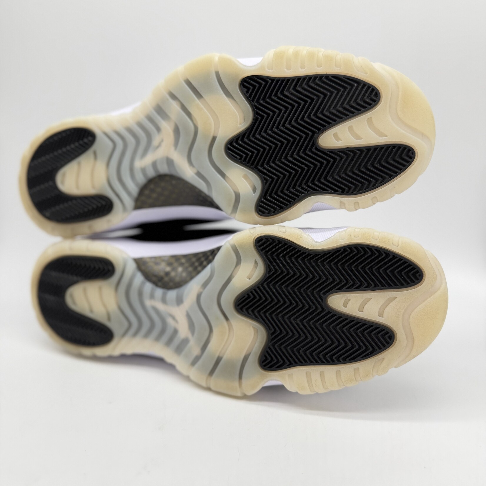 Jordan 11 Retro DMP Gratitude (2023)
