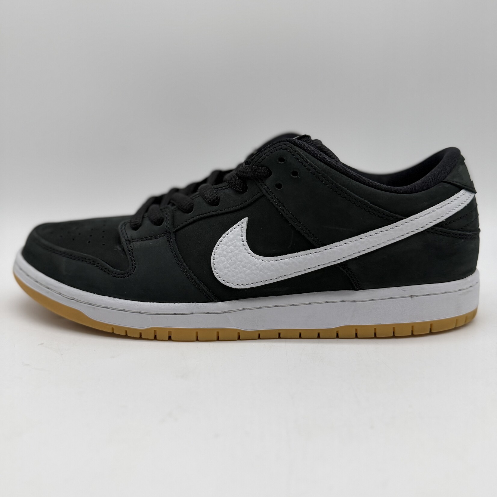 Nike SB Dunk Low Pro Black Gum