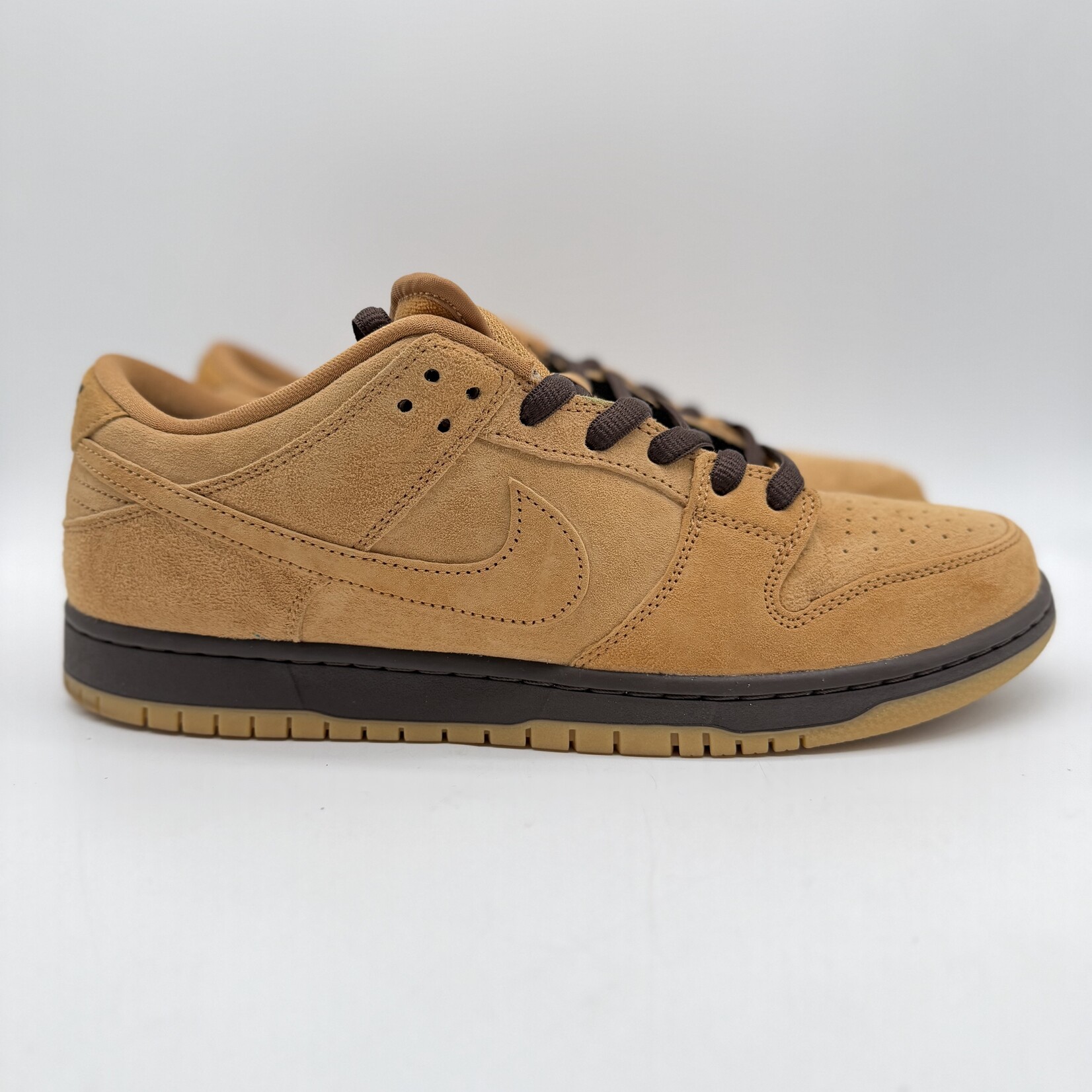 Nike SB Dunk Low Wheat