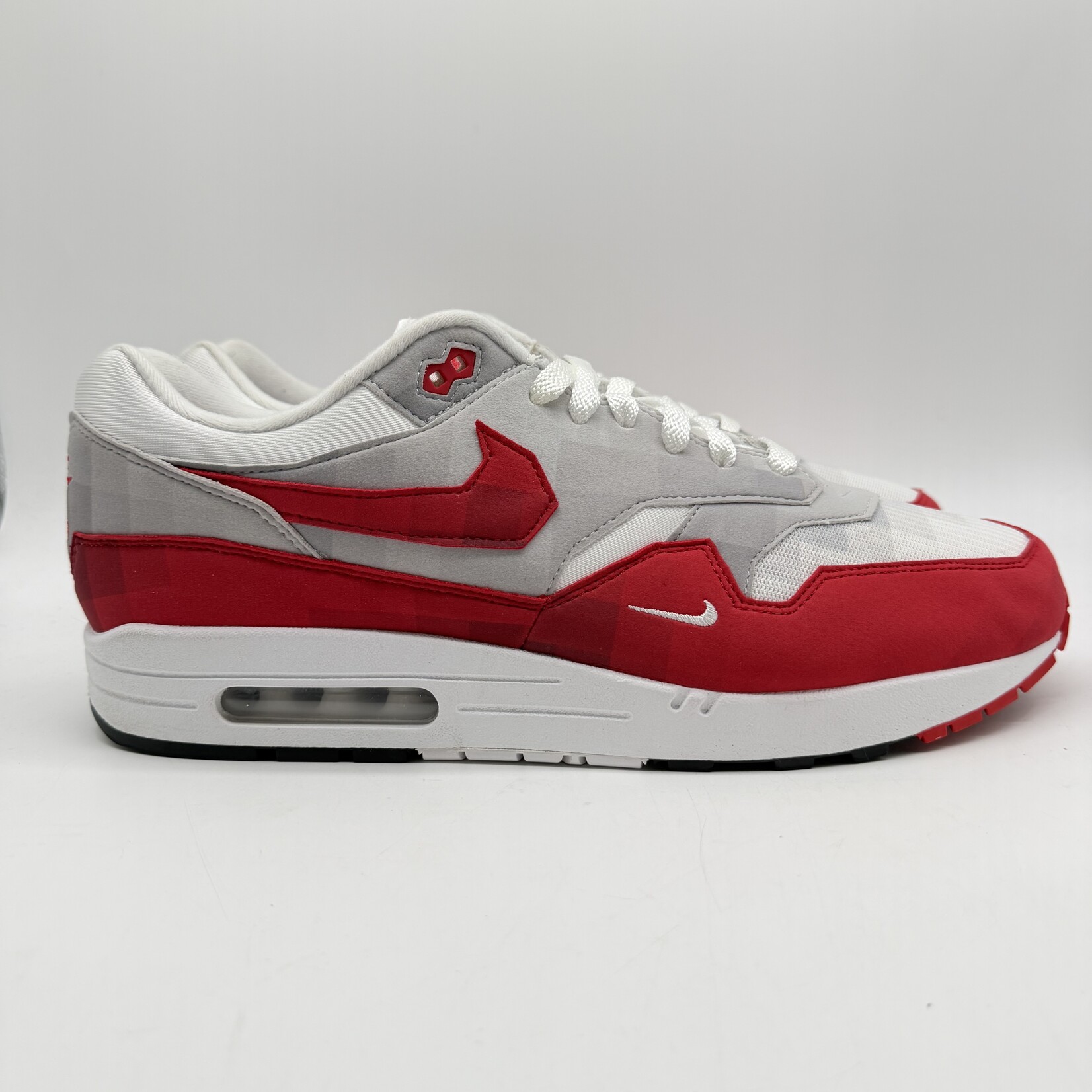 Nike Air Max 1 .SWOOSH Low Poly