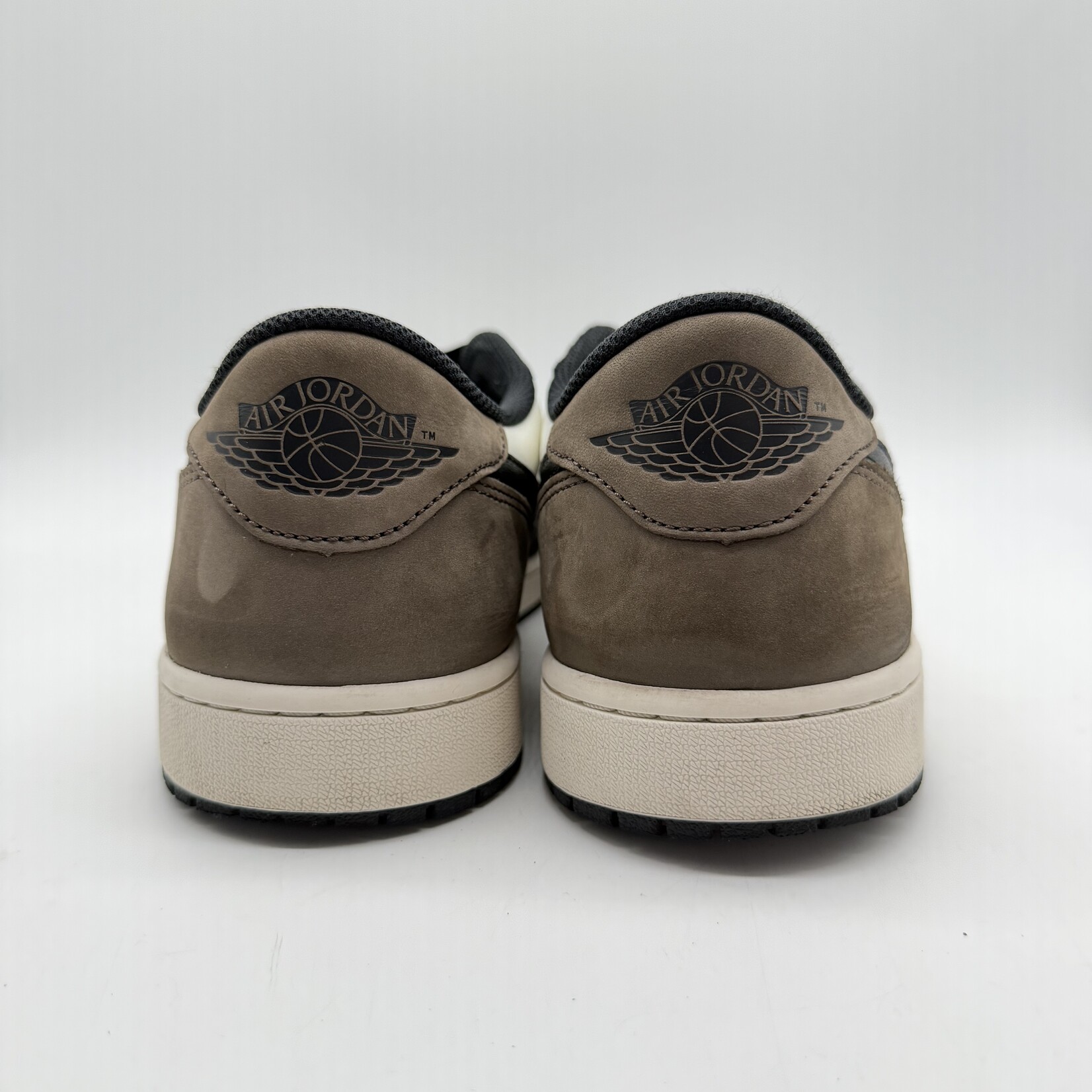 Jordan 1 Retro Low OG Mocha