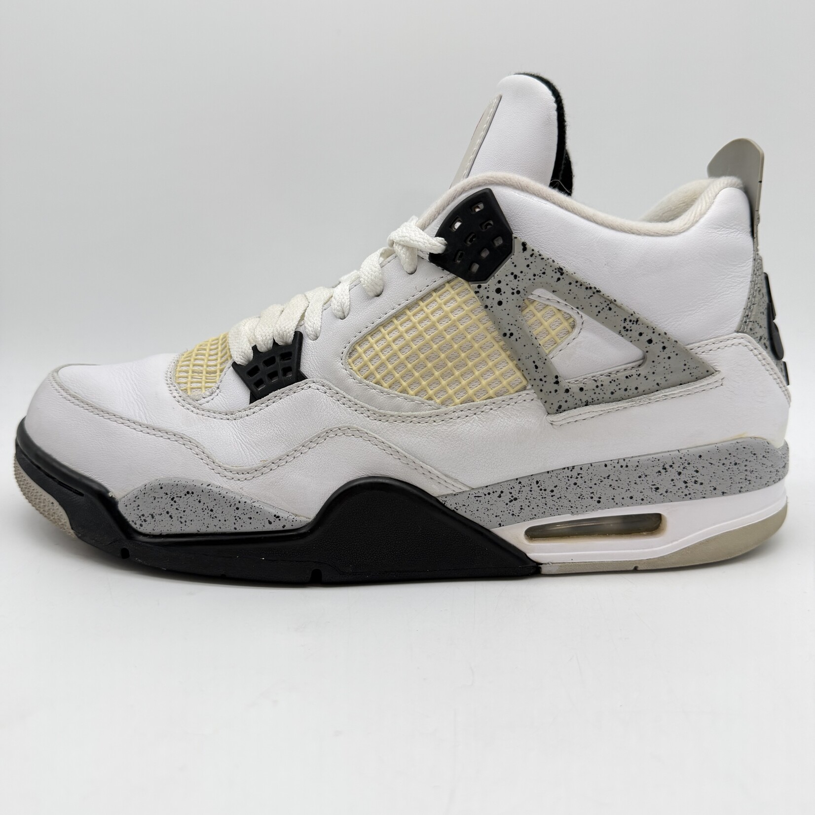 Jordan 4 Retro White Cement (2016)
