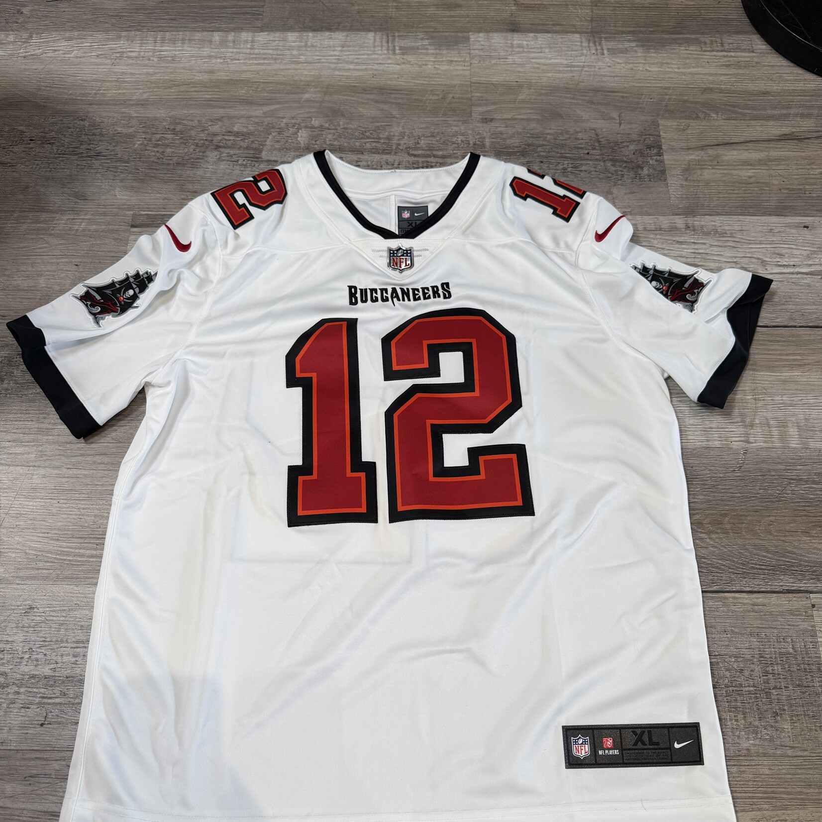 BUCS TOM BRADY JERSEY