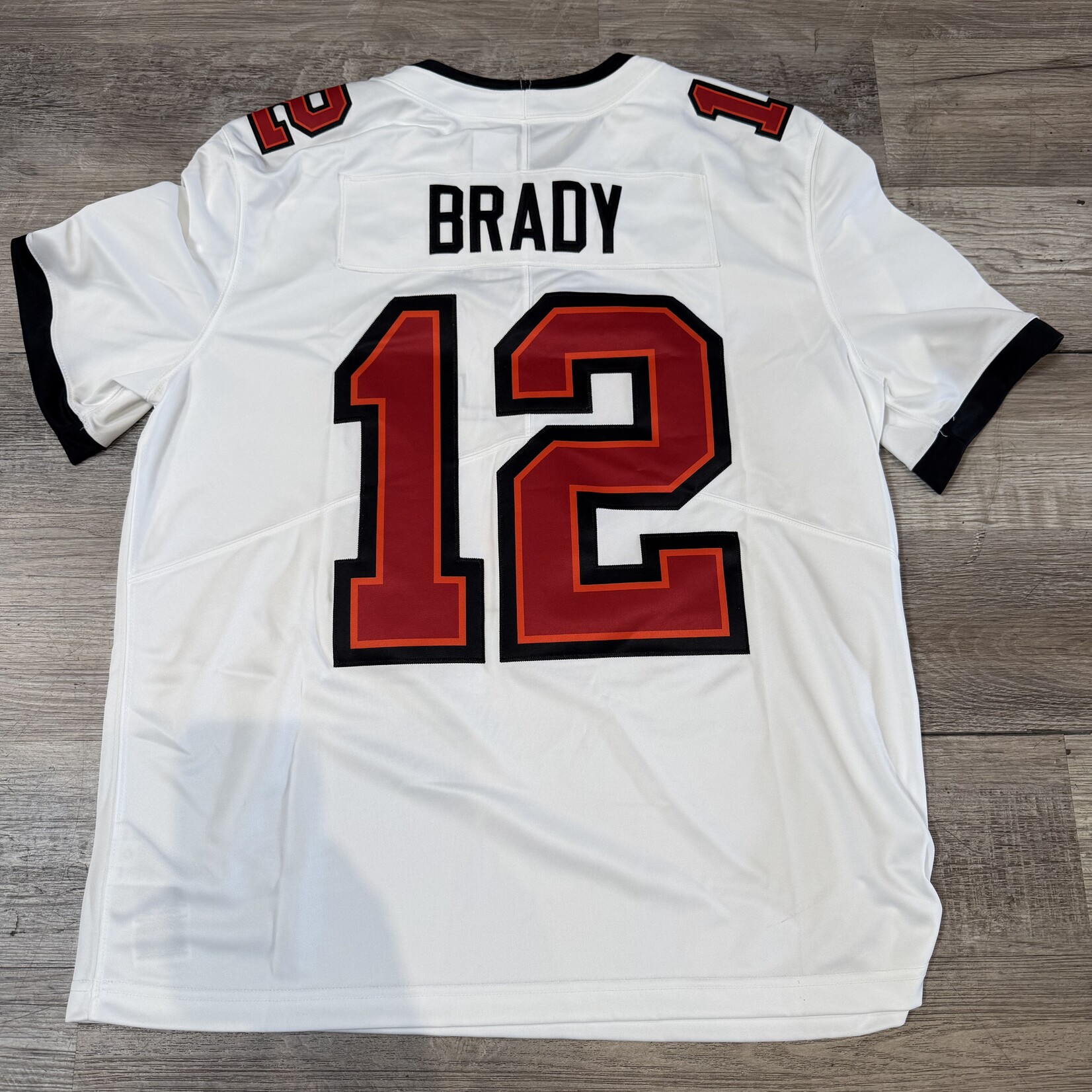 BUCS TOM BRADY JERSEY
