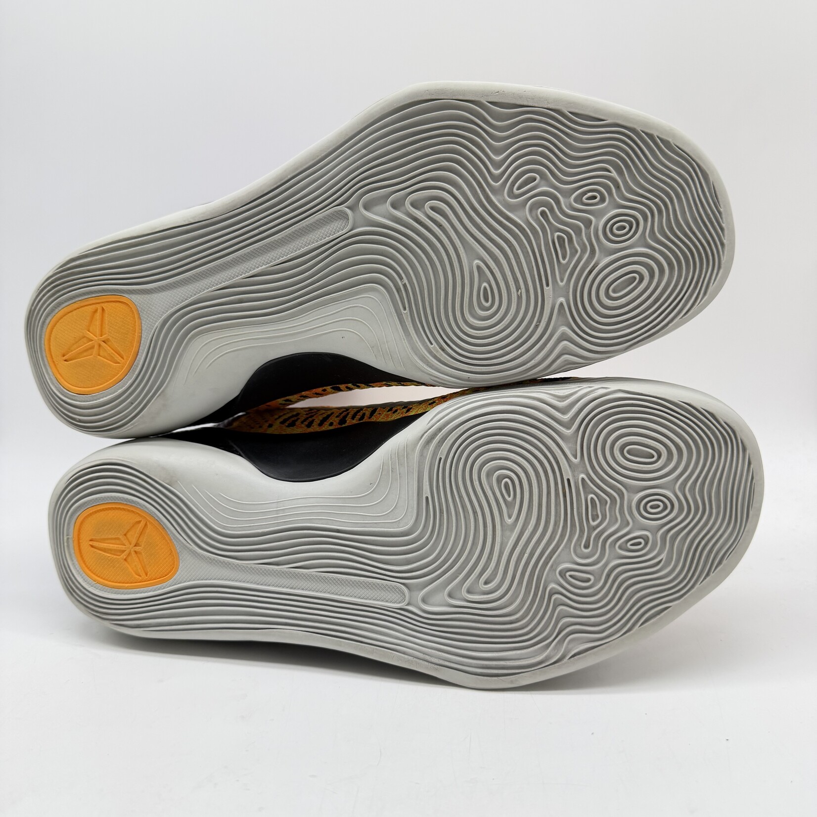 Nike Kobe 9 Elite Team Showtime