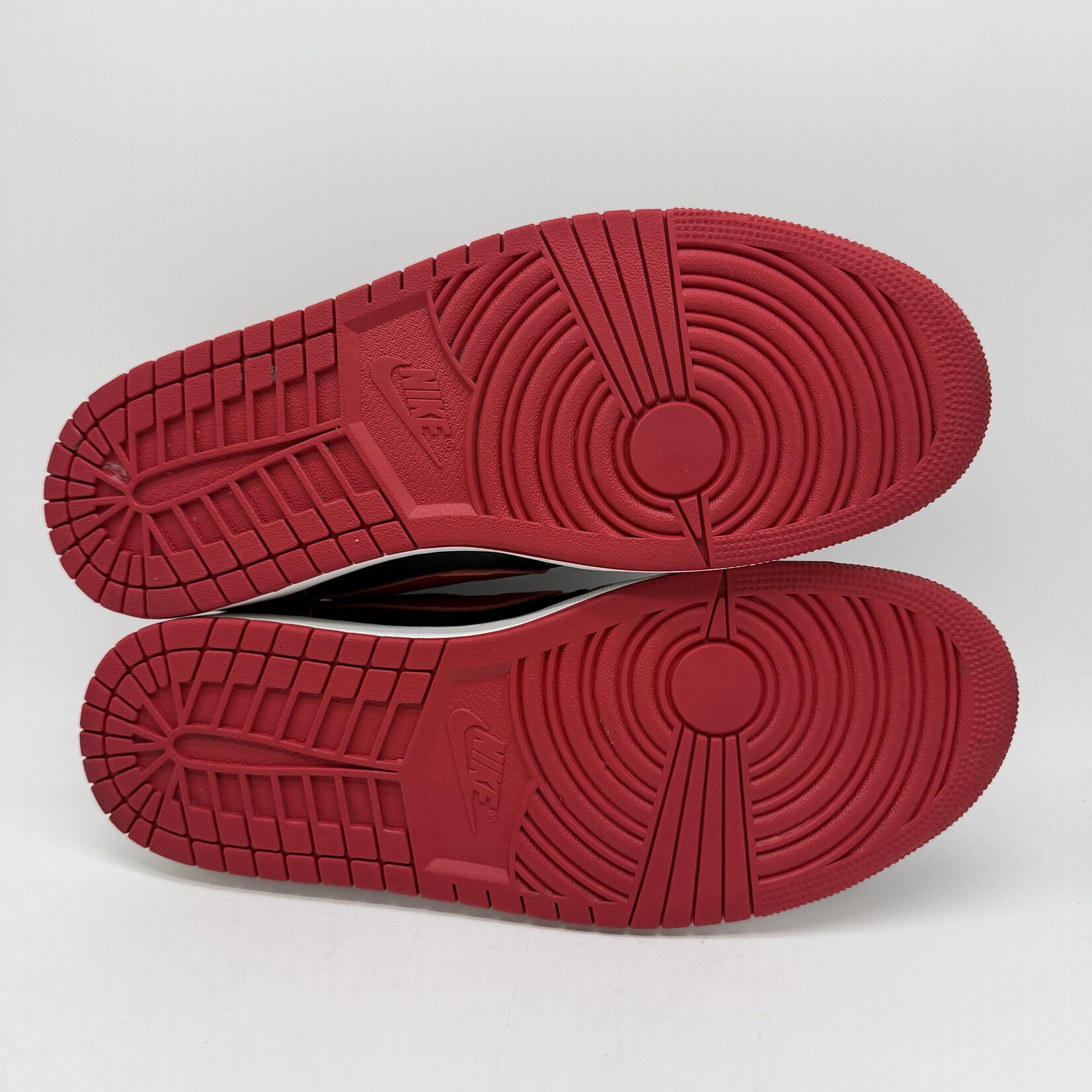 Jordan 1 Retro Low OG Banned