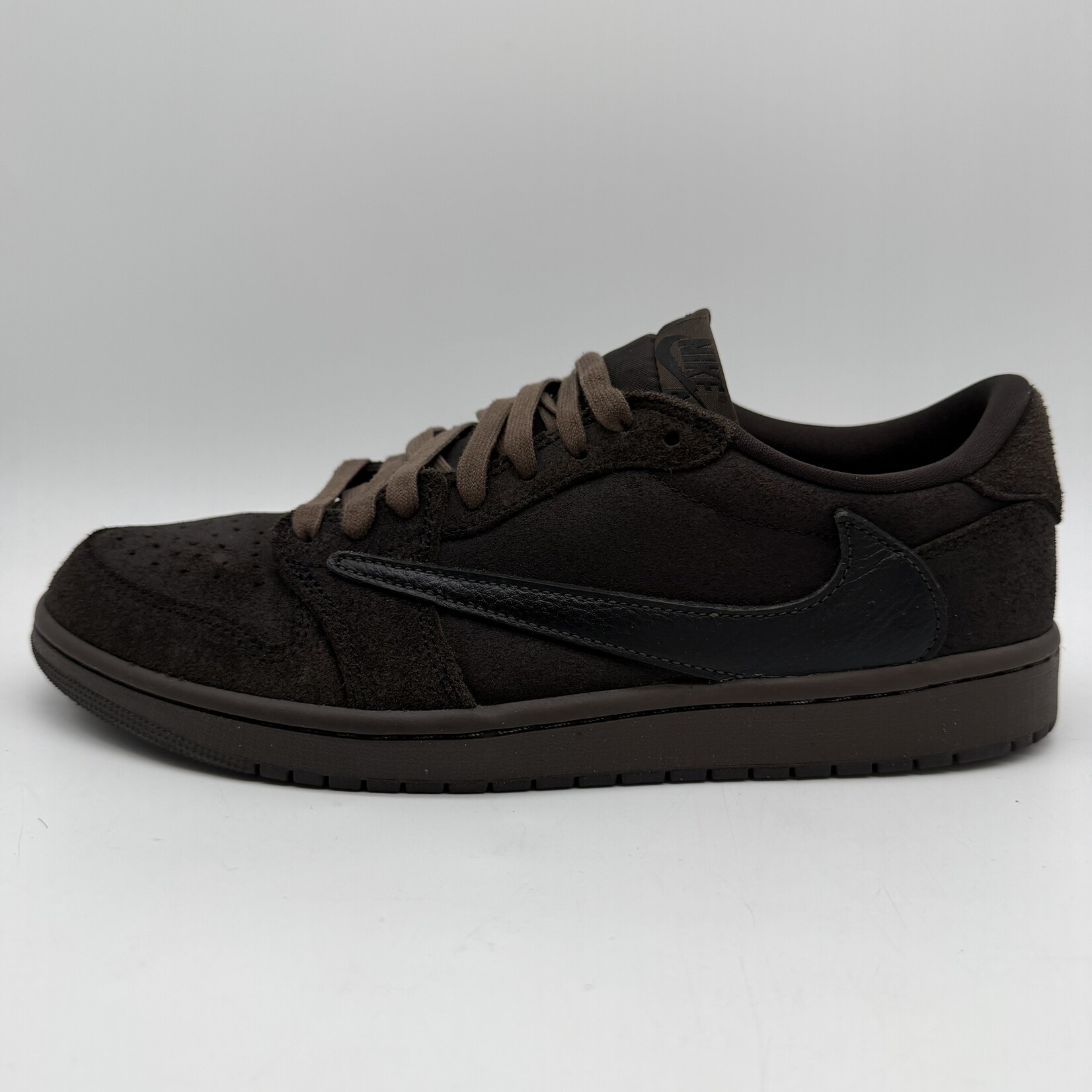 Jordan 1 Retro Low OG SP Travis Scott Velvet Brown
