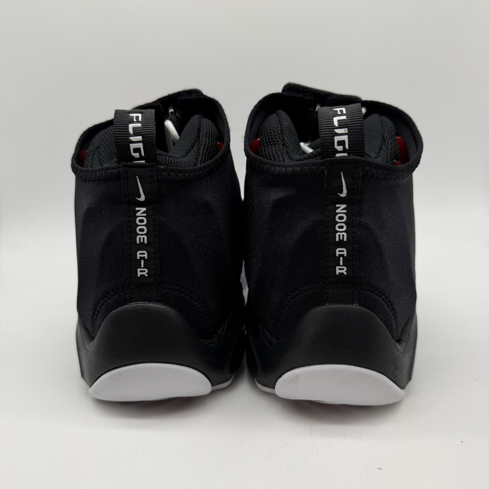 Nike Air Zoom Flight The Glove Black White OG (2026)