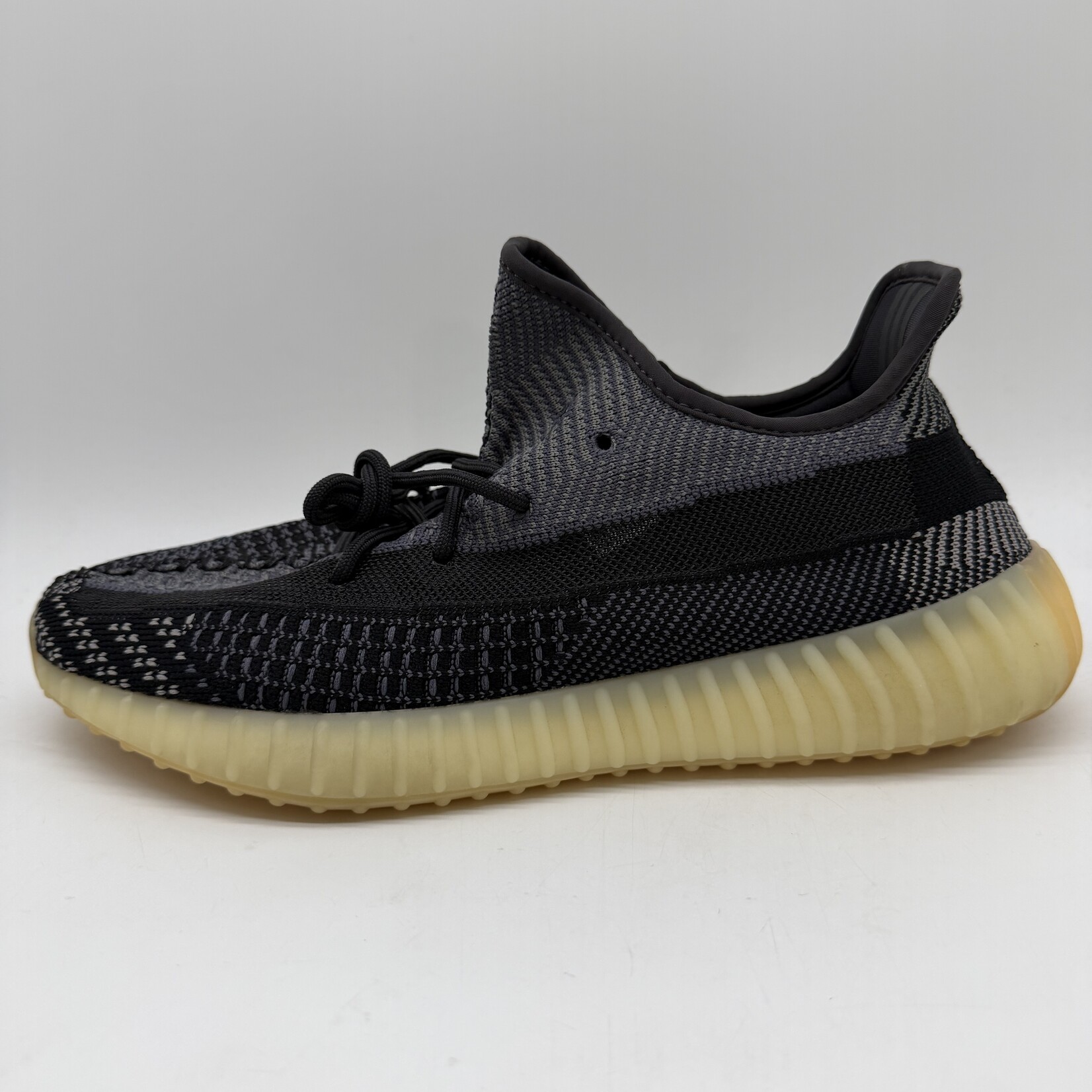 Yeezy Boost 350 V2 Carbon