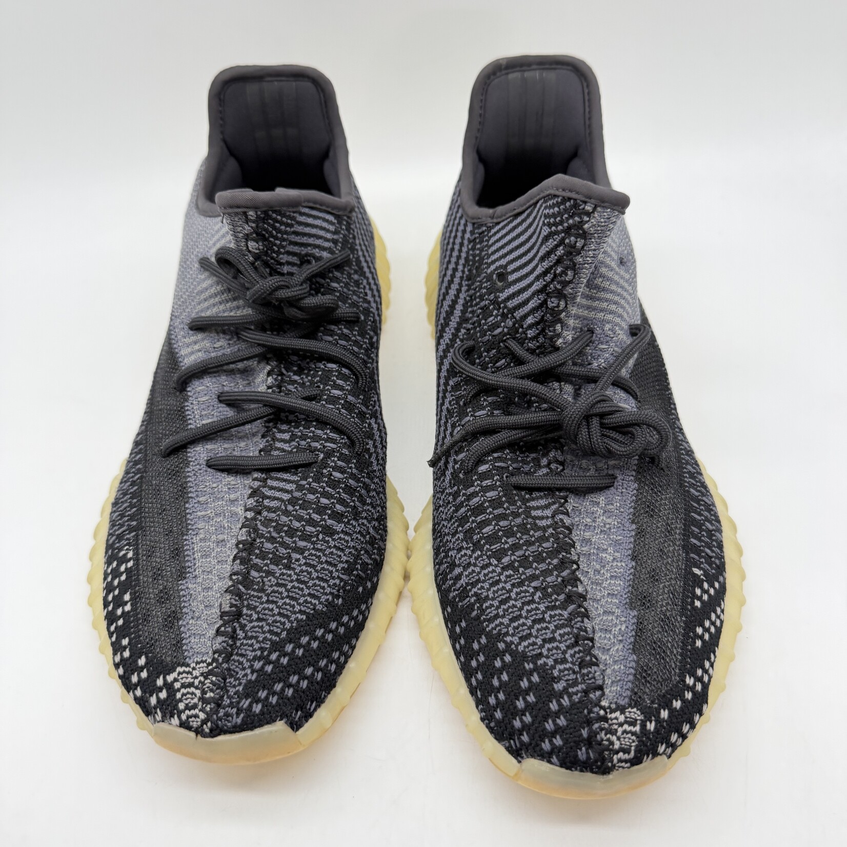 Yeezy Boost 350 V2 Carbon