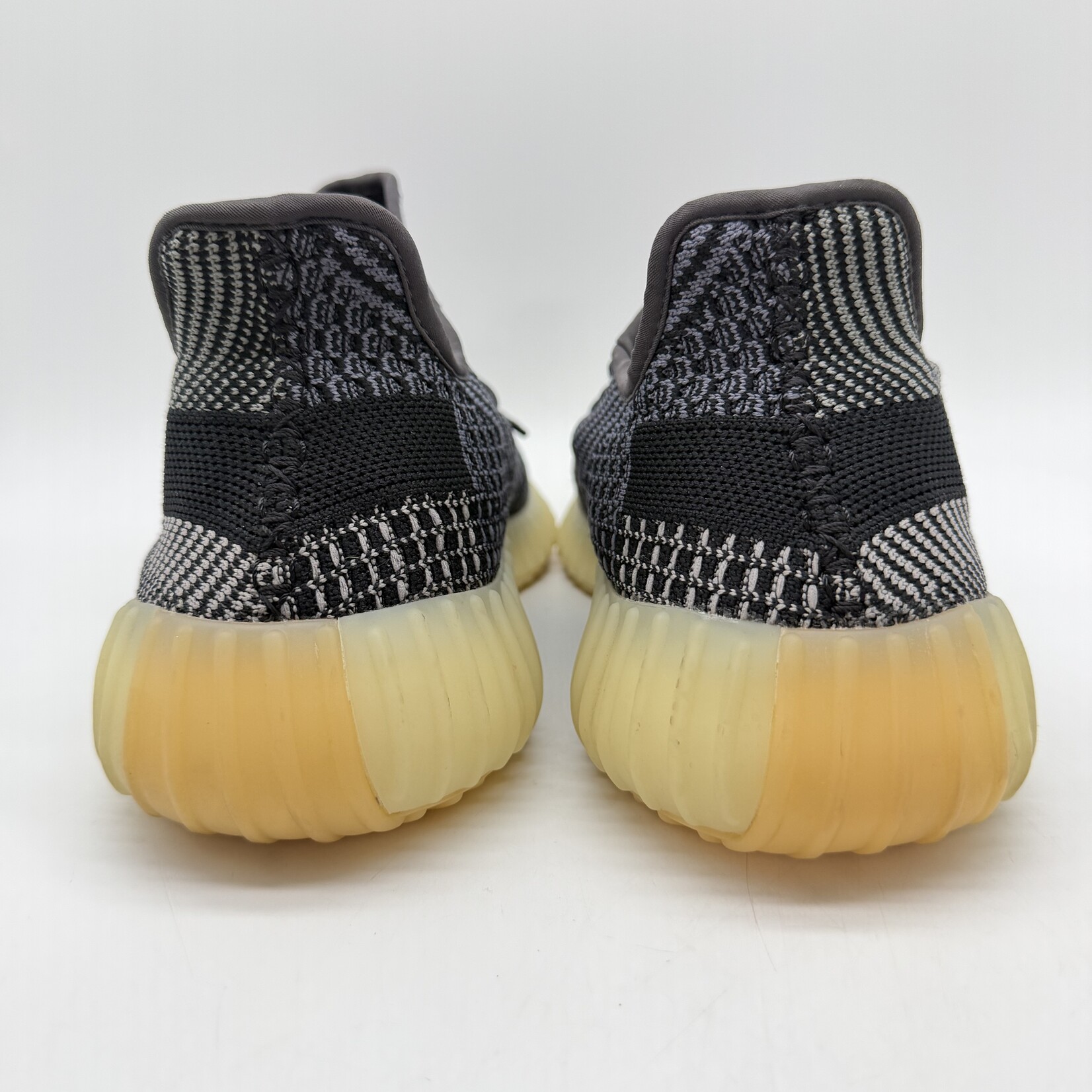 Yeezy Boost 350 V2 Carbon