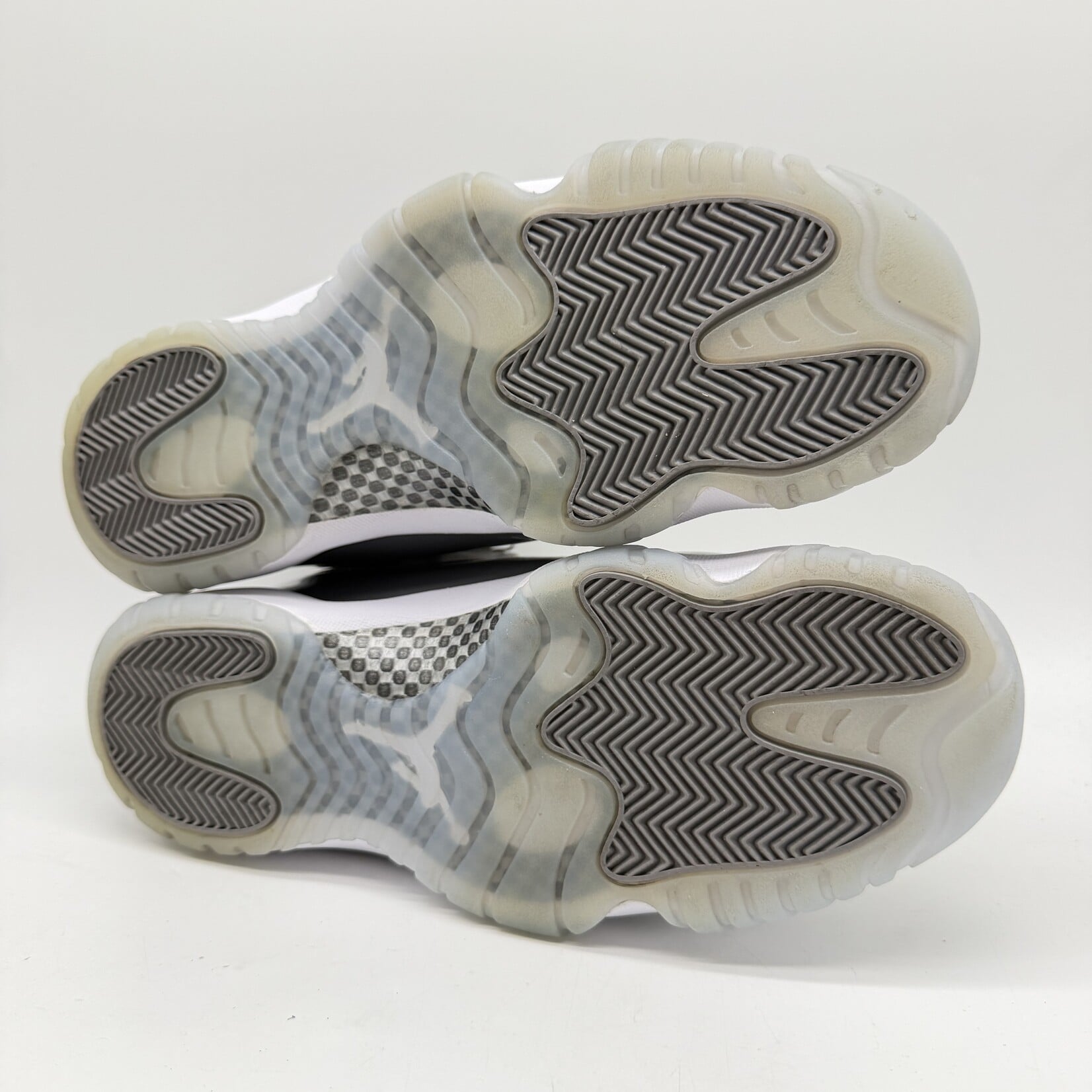 Jordan 11 Retro Cool Grey (2021)