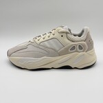 Yeezy Boost 700 Analog