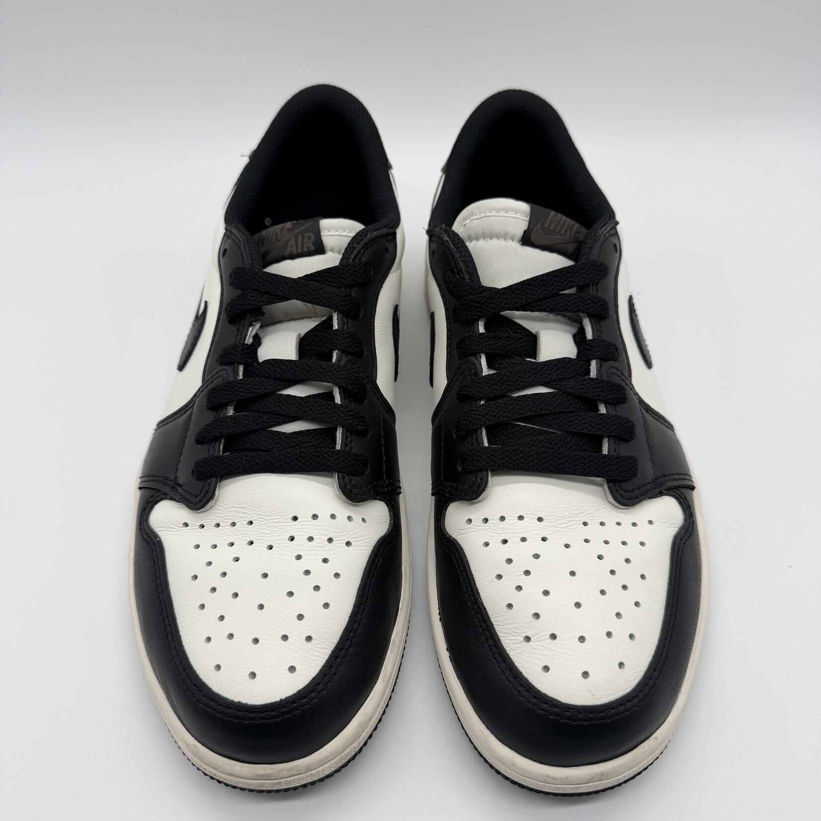 Jordan 1 Retro Low OG Mocha