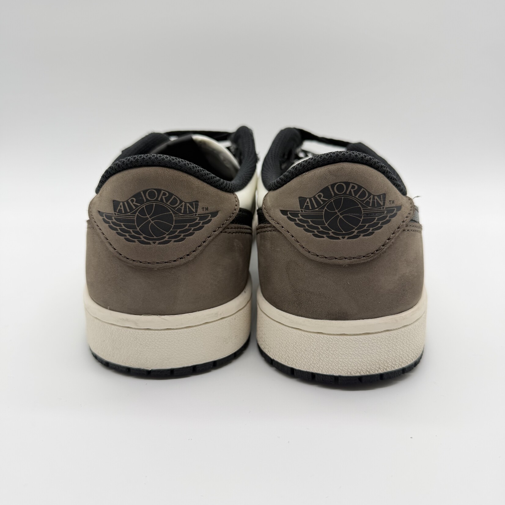 Jordan 1 Retro Low OG Mocha